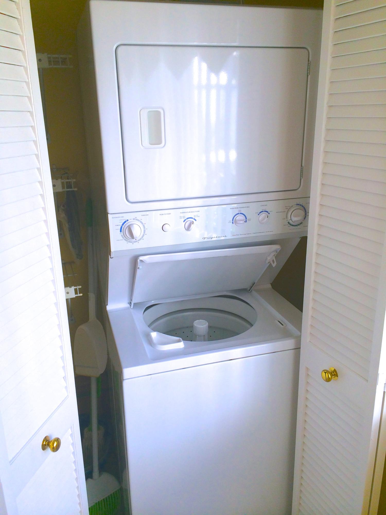 CRYSTAL VILLAGE 2 CONDO PH 4 - Residential