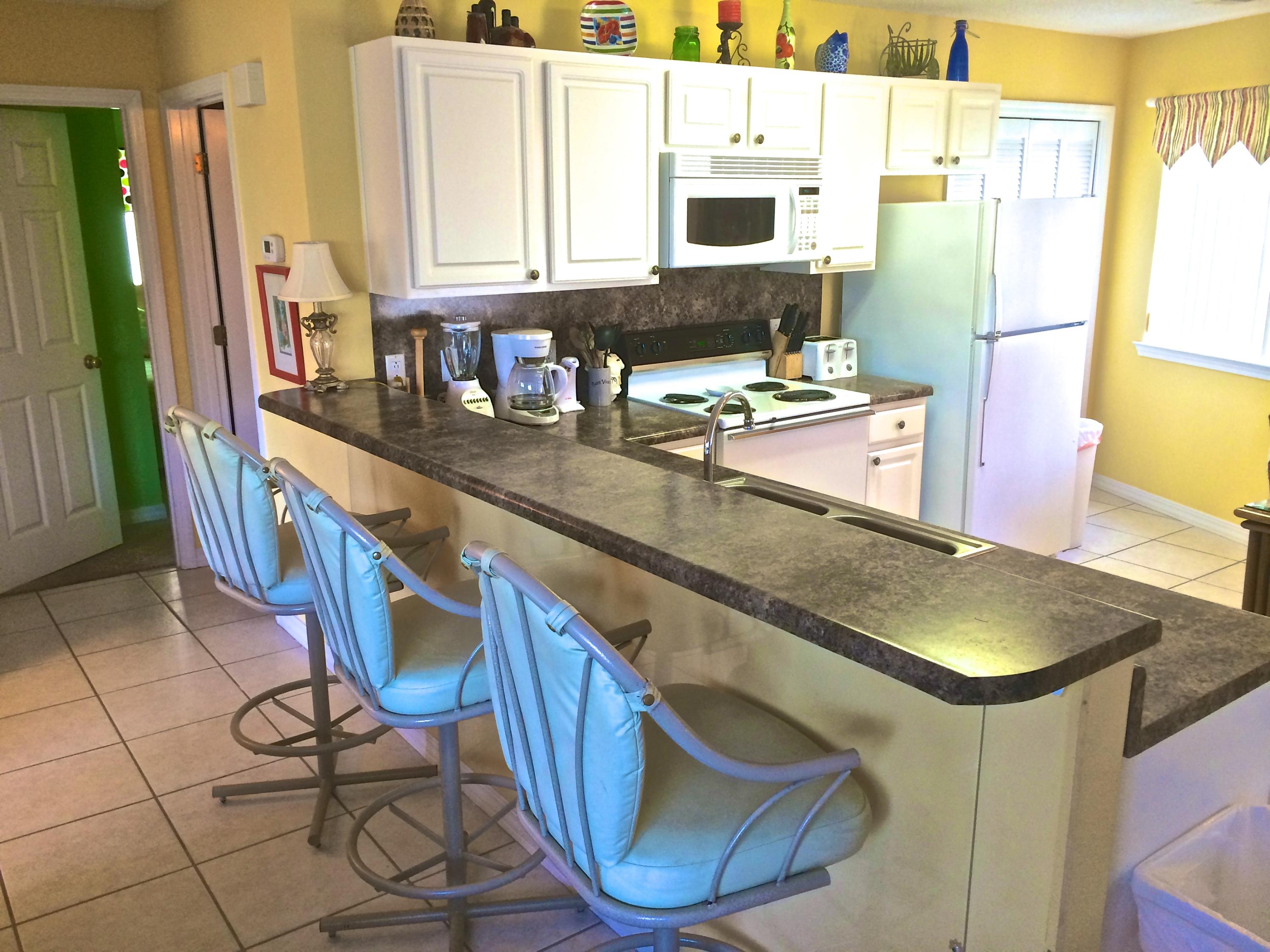 CRYSTAL VILLAGE 2 CONDO PH 4 - Residential