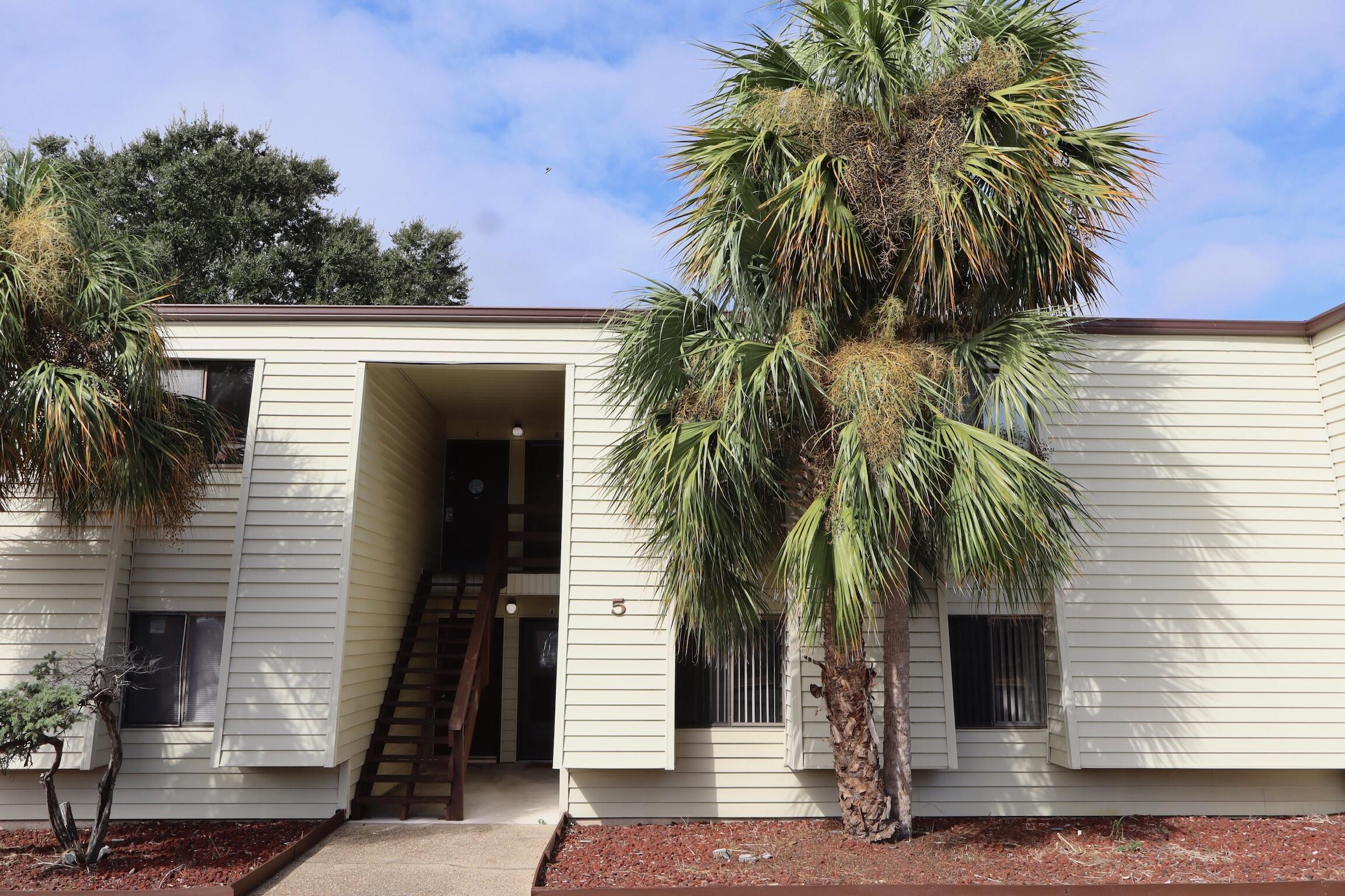 FOUNTAINHEAD CONDO - Residential Lease