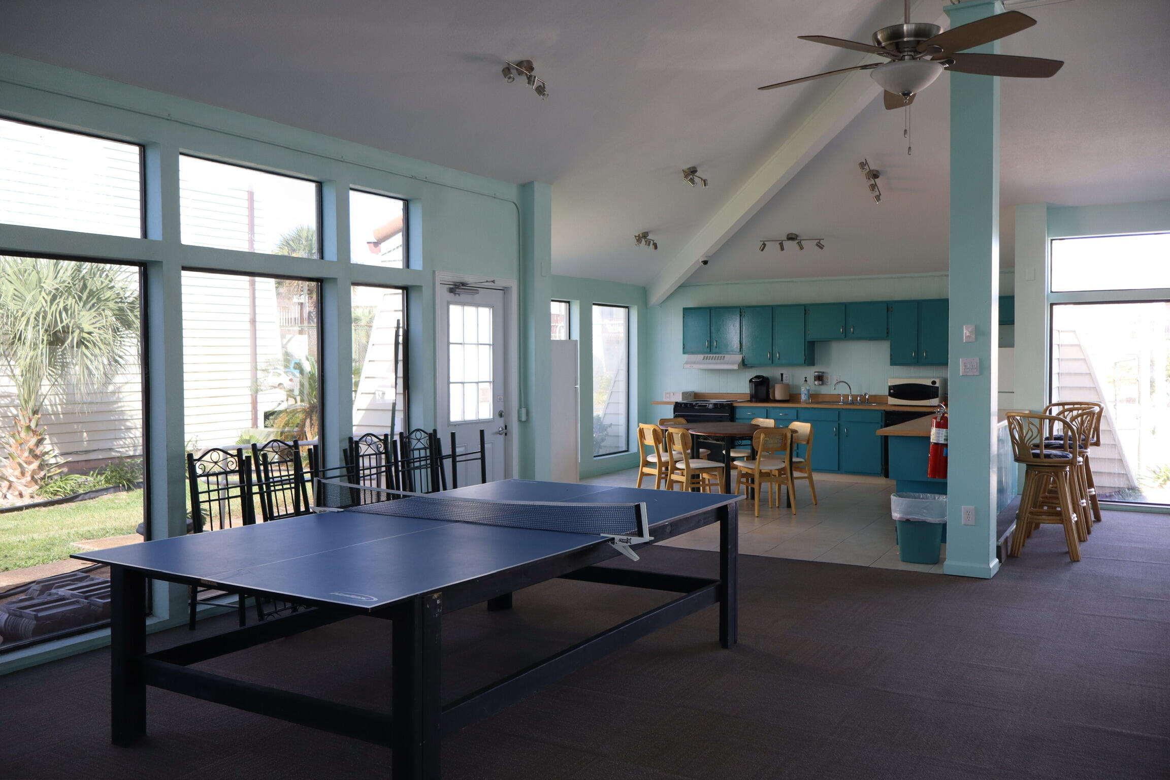 FOUNTAINHEAD CONDO - Residential Lease