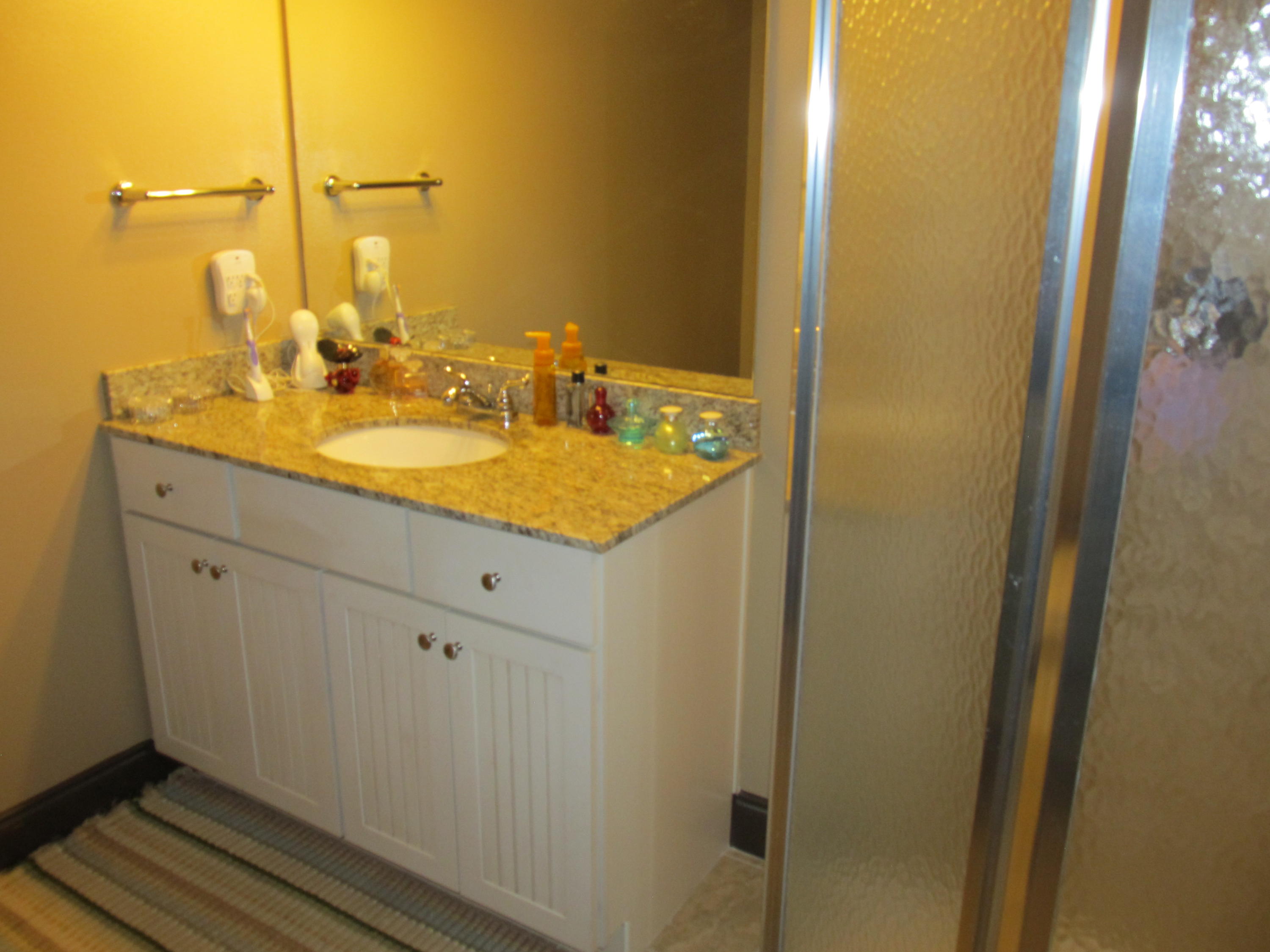 PRESIDIO YACHT CLUB - Residential