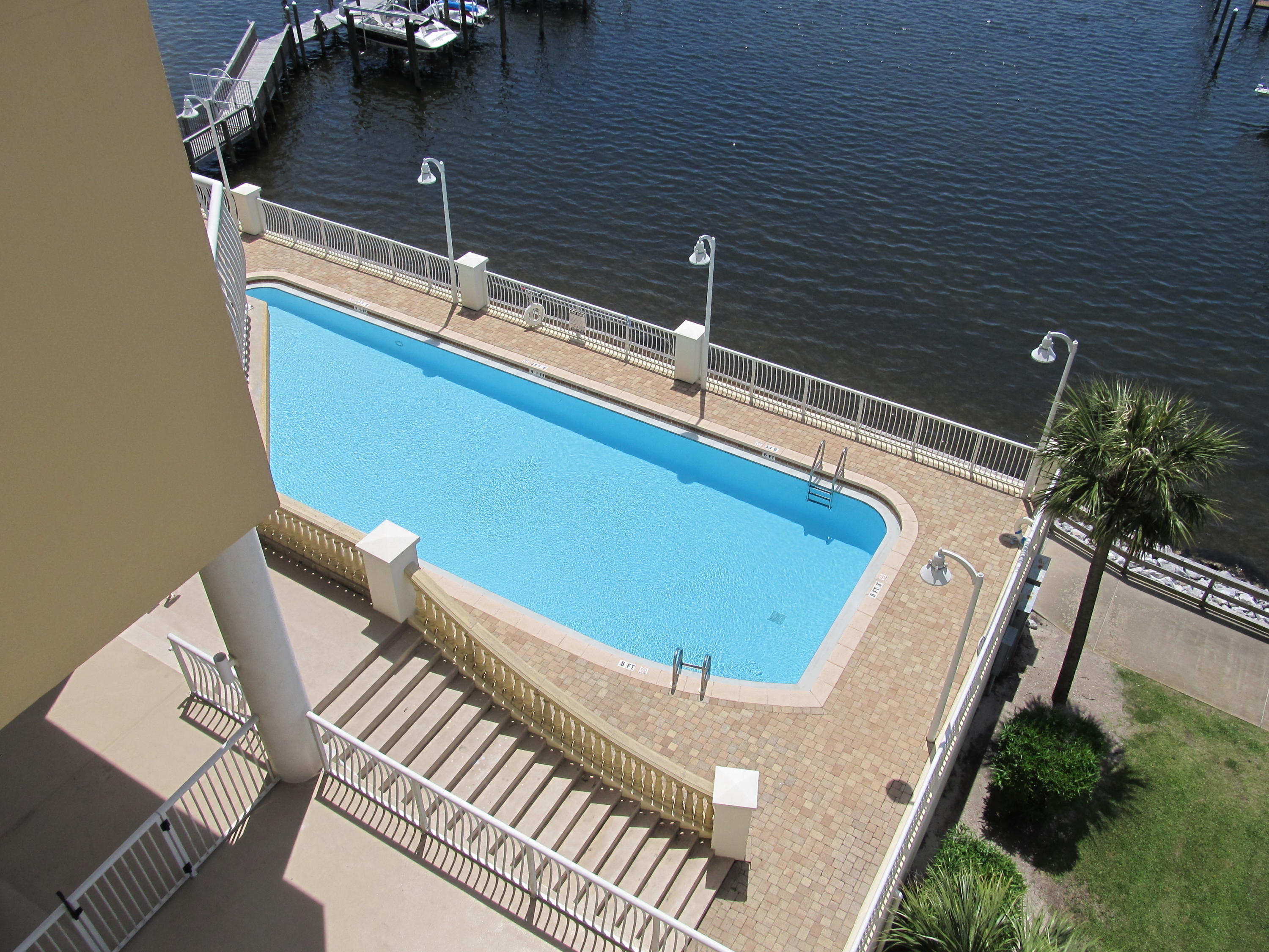 PRESIDIO YACHT CLUB - Residential