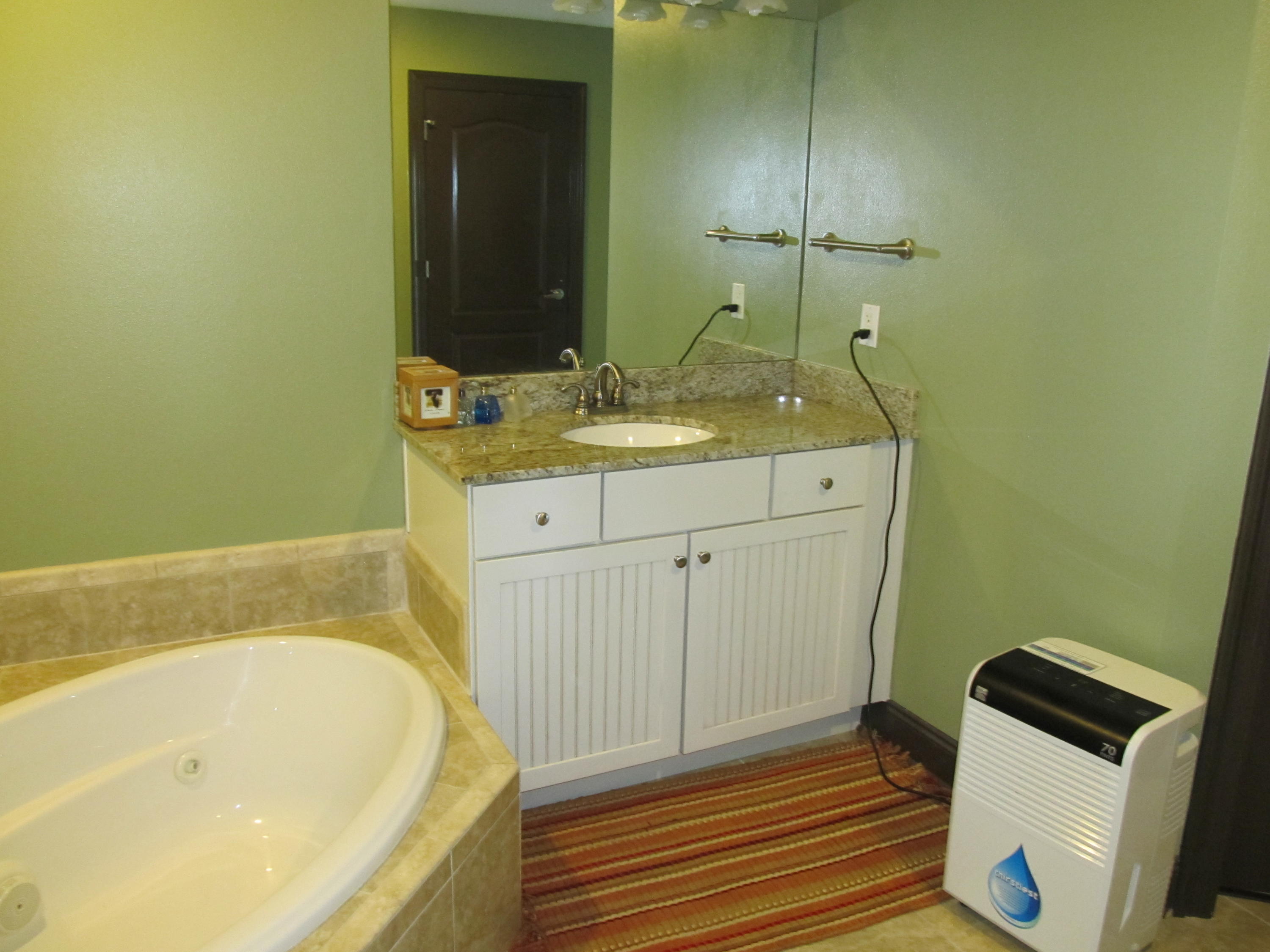 PRESIDIO YACHT CLUB - Residential