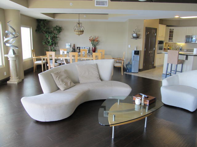 PRESIDIO YACHT CLUB - Residential