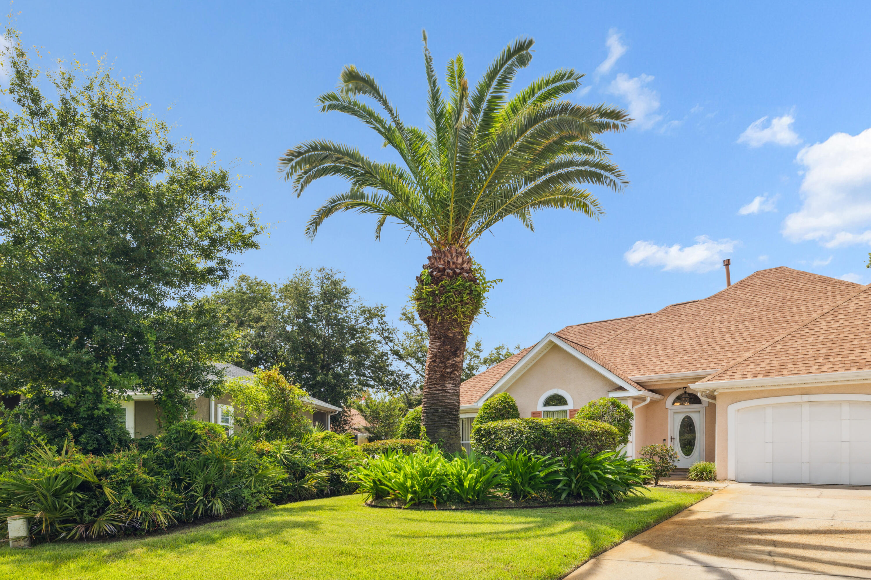 DELWOOD POINT PRESERVE PH 1 - Residential