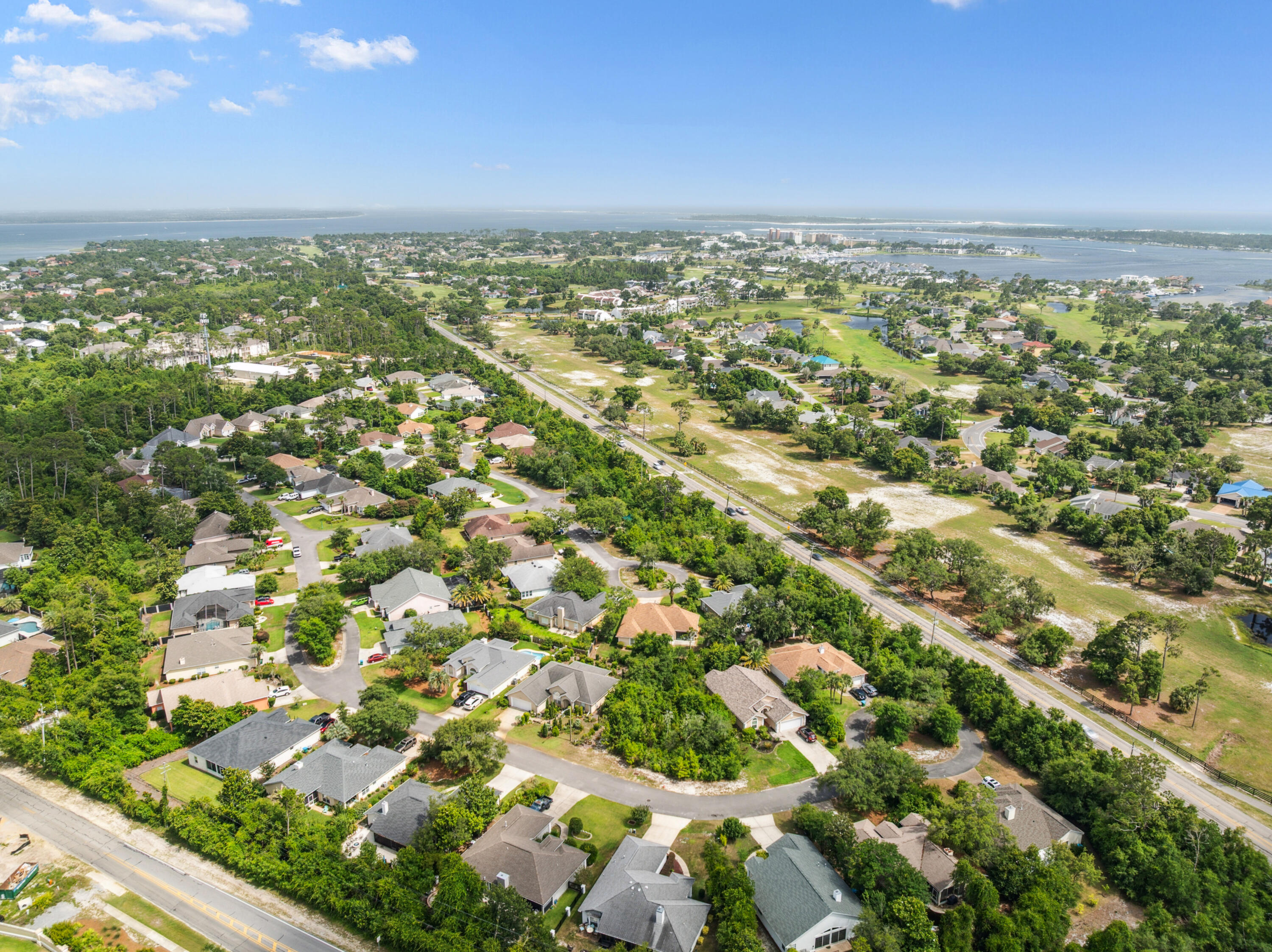 DELWOOD POINT PRESERVE PH 1 - Residential
