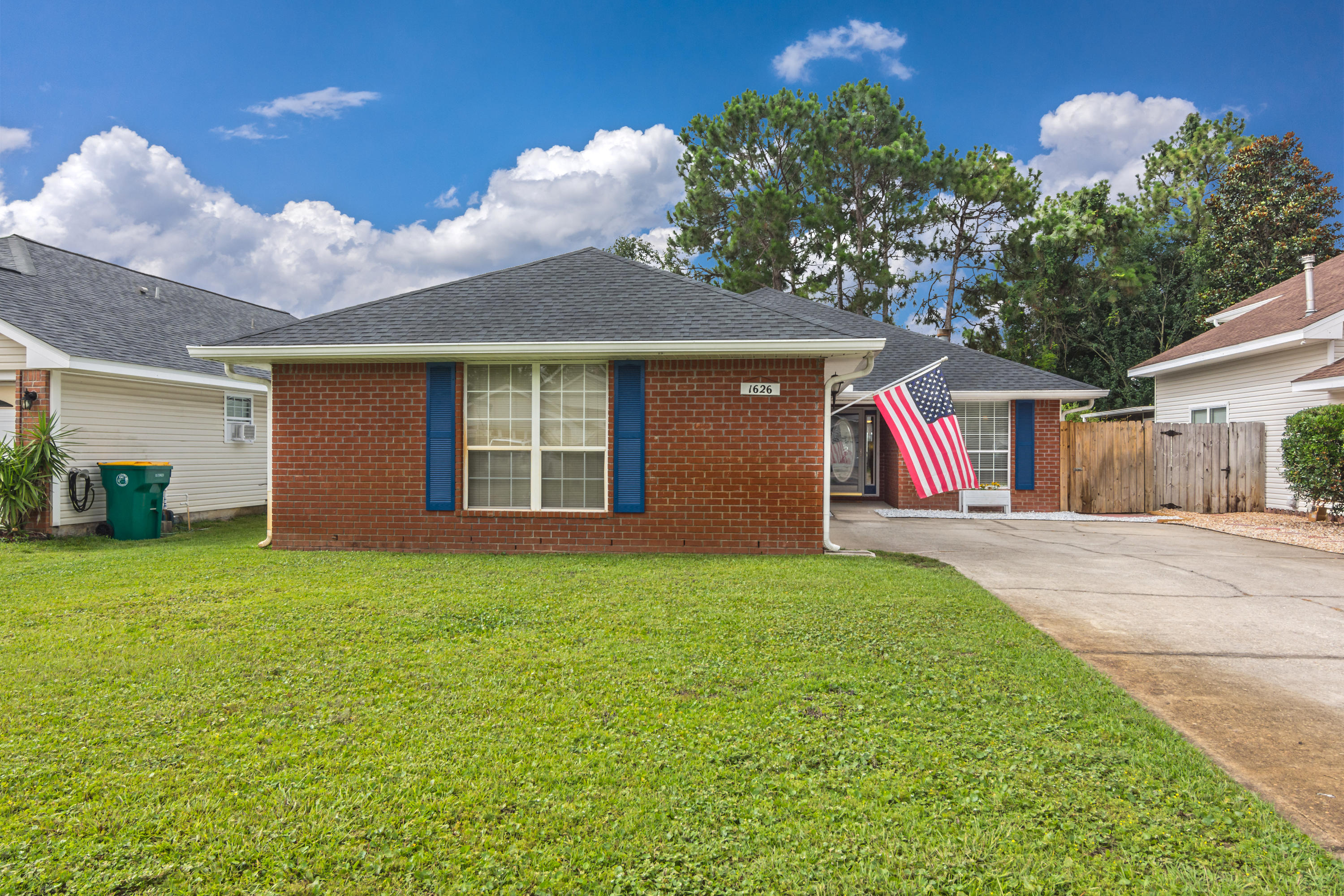 EMERALD VILLAGE S/D - Residential