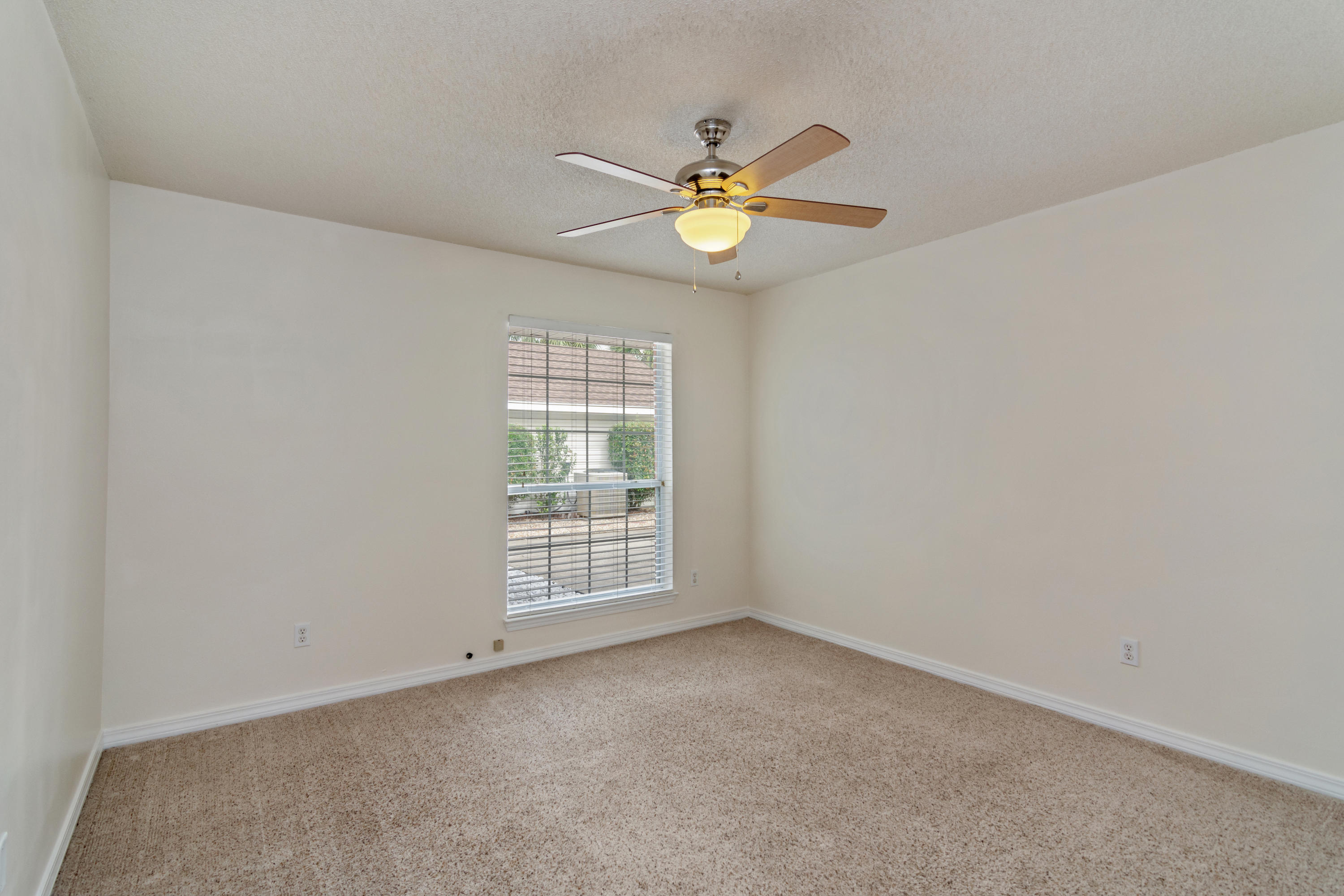 EMERALD VILLAGE S/D - Residential