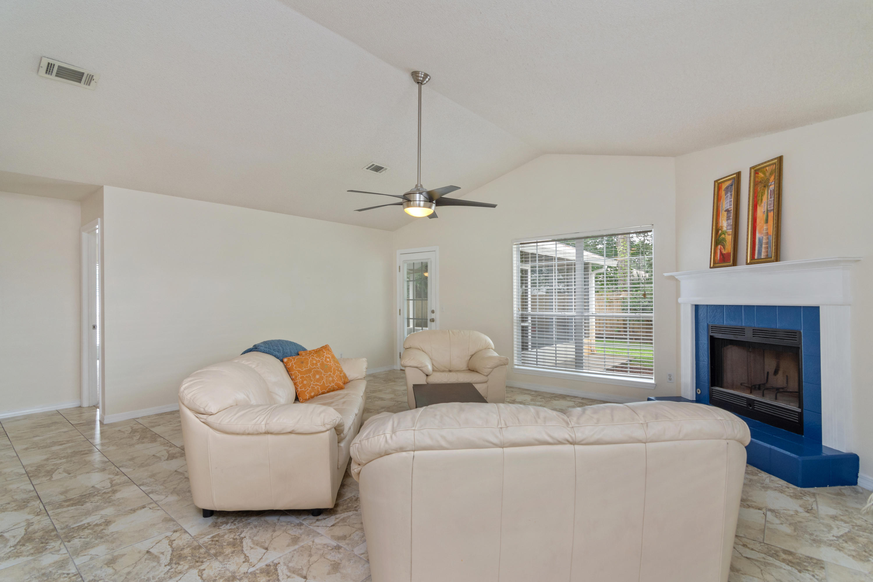 EMERALD VILLAGE S/D - Residential