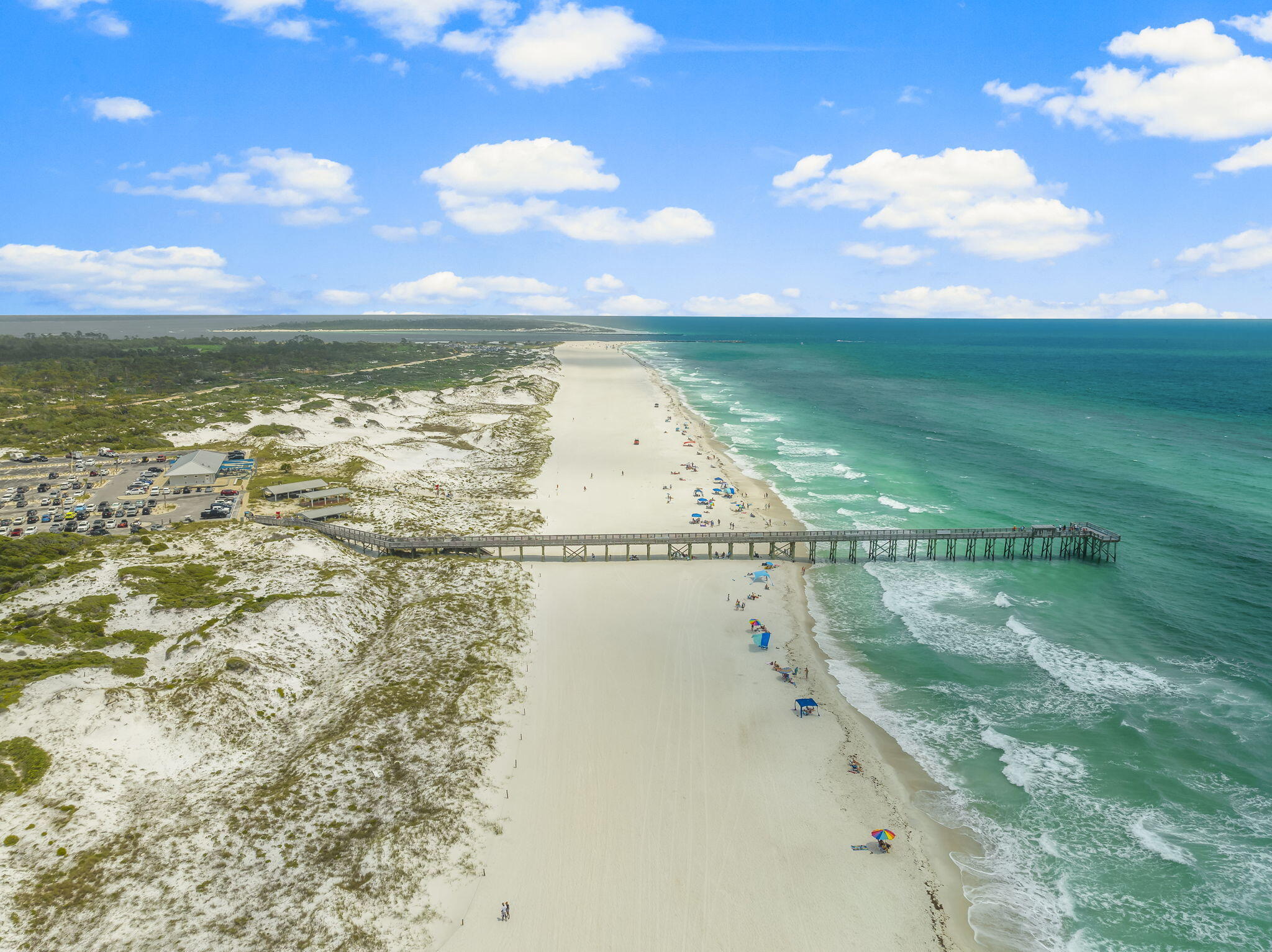 MAGNOLIA BAY - Residential