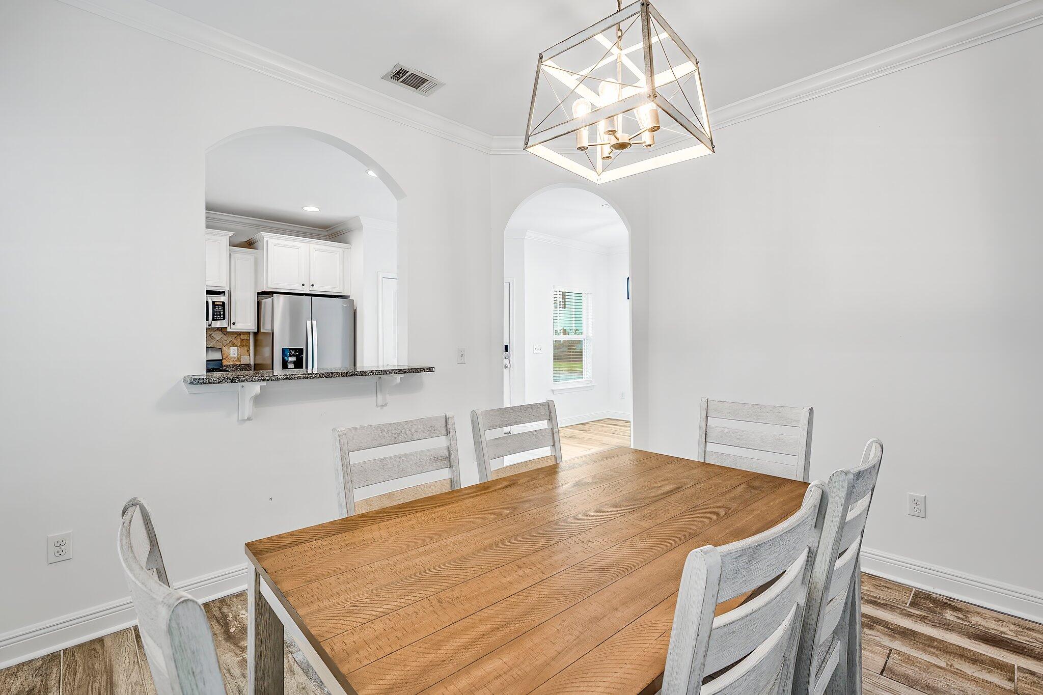 MAGNOLIA BAY - Residential