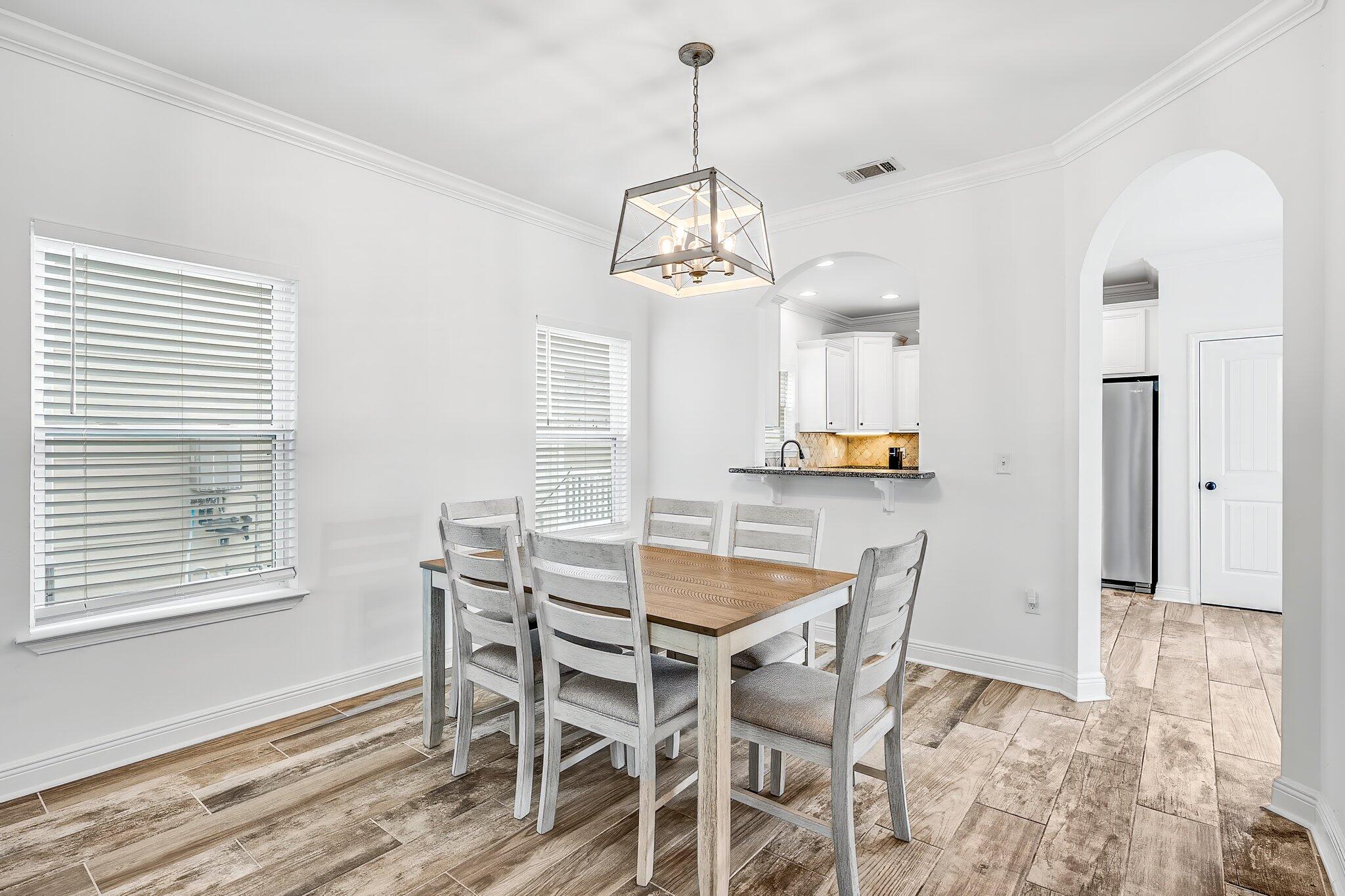 MAGNOLIA BAY - Residential