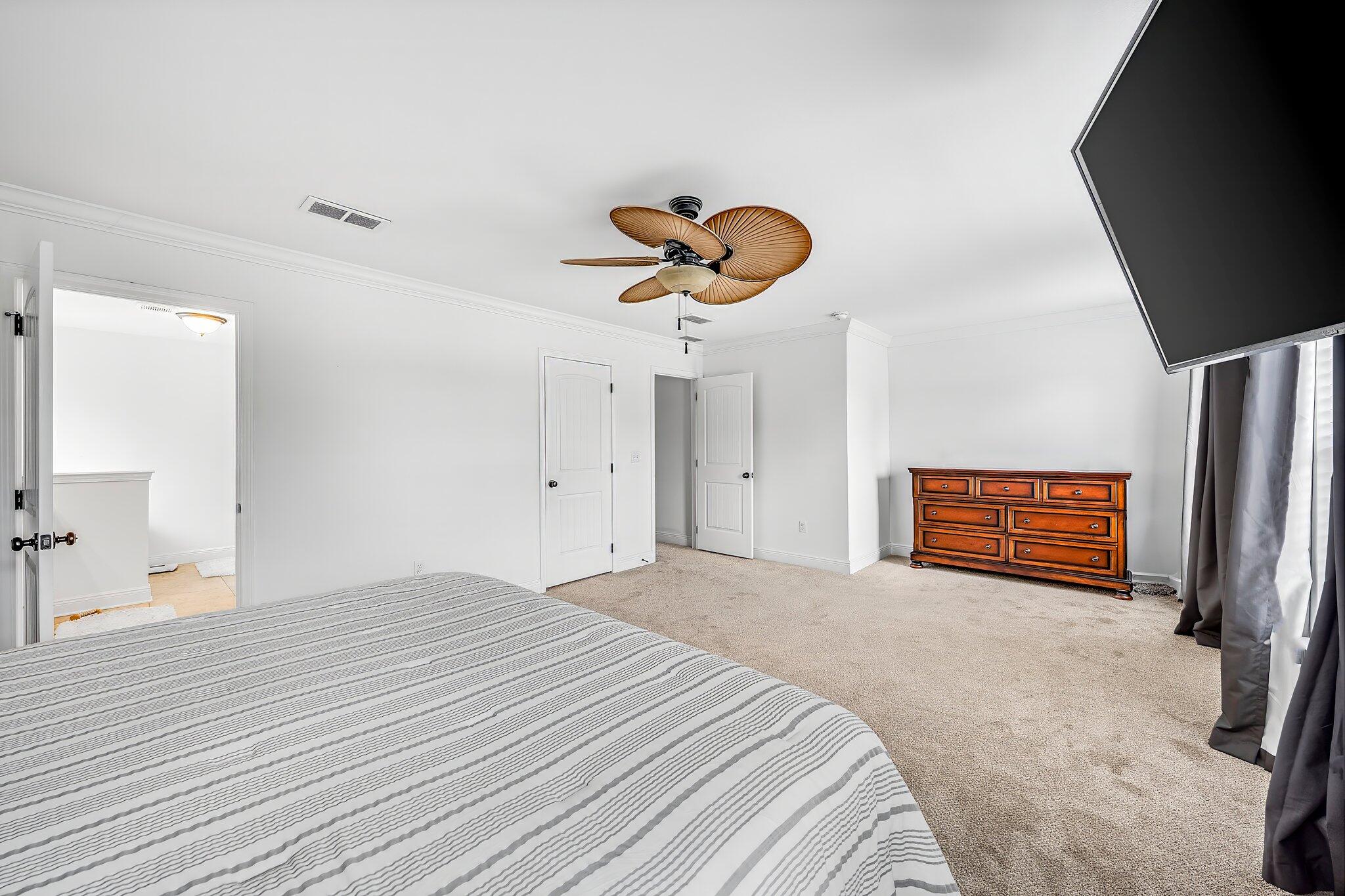 MAGNOLIA BAY - Residential