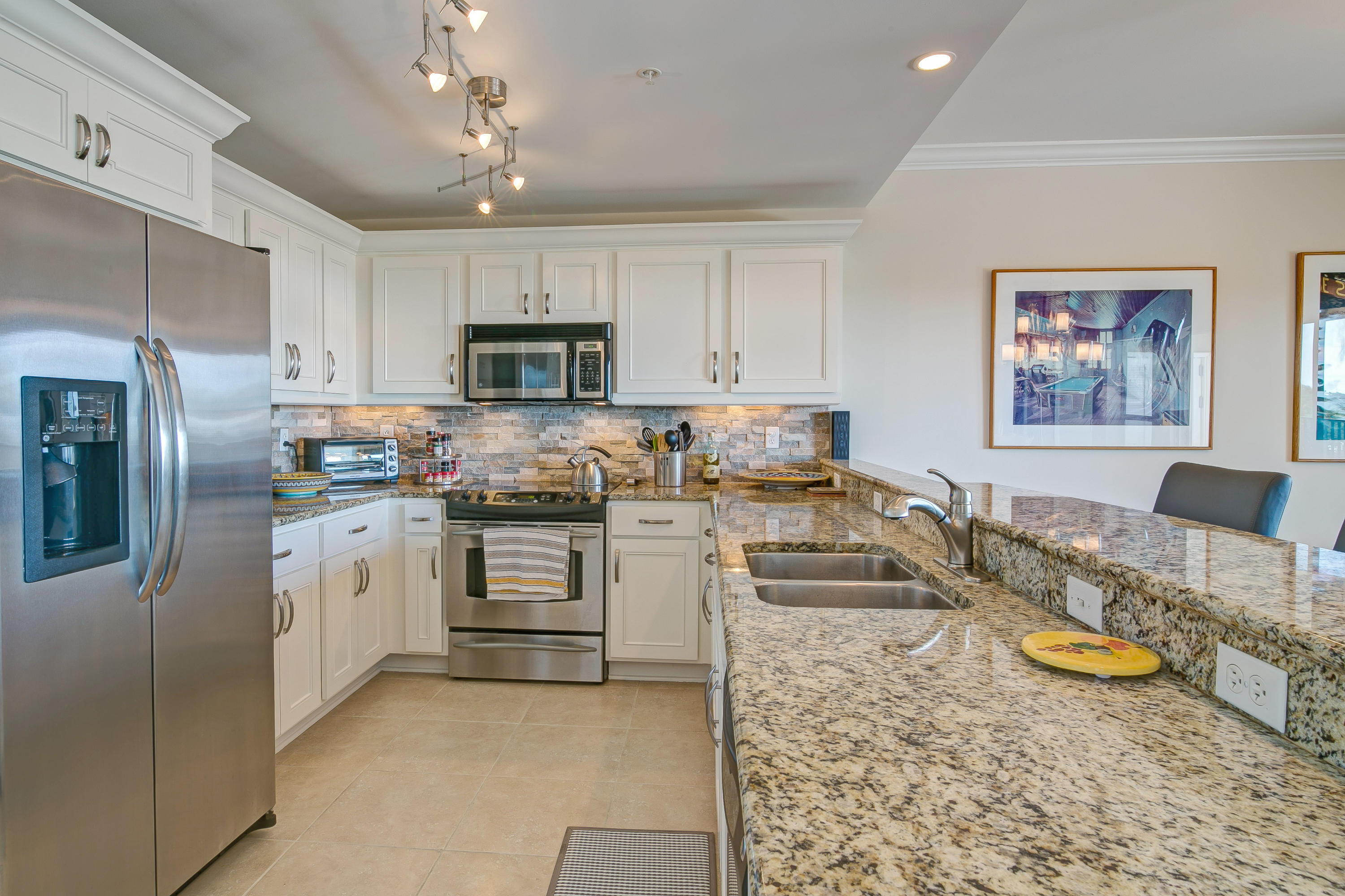 PRESERVE PLACE - Residential