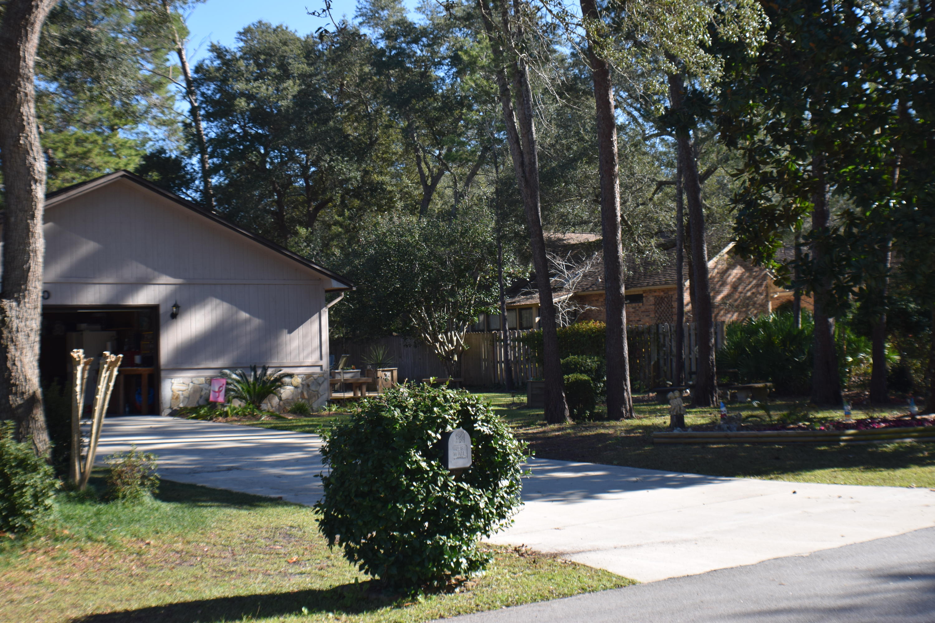 WOODLANDS PH II LOT 62 BLK A - Residential