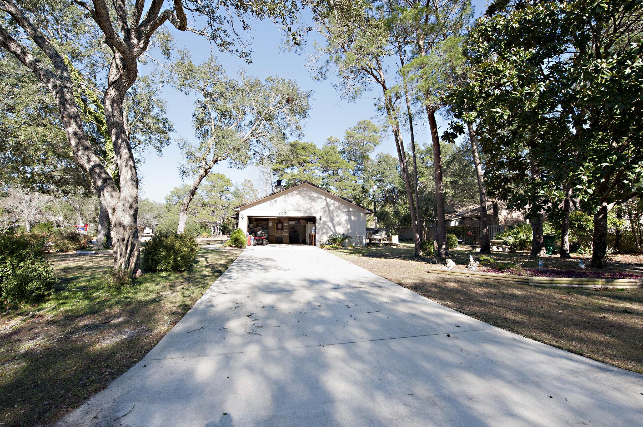 WOODLANDS PH II LOT 62 BLK A - Residential