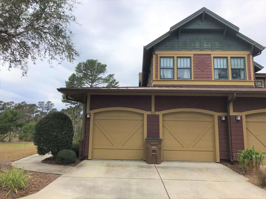 Enjoy the excitement in getting to live in the wonderful community of Wild Heron! This well-appointed 3-bedroom, 2 bath condo in Linkside at Wild Heron offers all the comforts of a home and the privacy of living in the gated community of Wild Heron. This end unit features an attached private 2-car garage, inviting open floor plan with hardwood floors, 10' ceilings with crown molding, and private master suite. Walk down the hall to the other two sizeable guest bedrooms, guest bathroom and laundry room that does include a nonwarranted washer and dryer. Also step out onto your own private screened in Florida room and look over the pond out back. Take advantage of world-class community amenities like: Lake Powell access with a boathouse for kayaking, fishing, jet skiing, & boating;