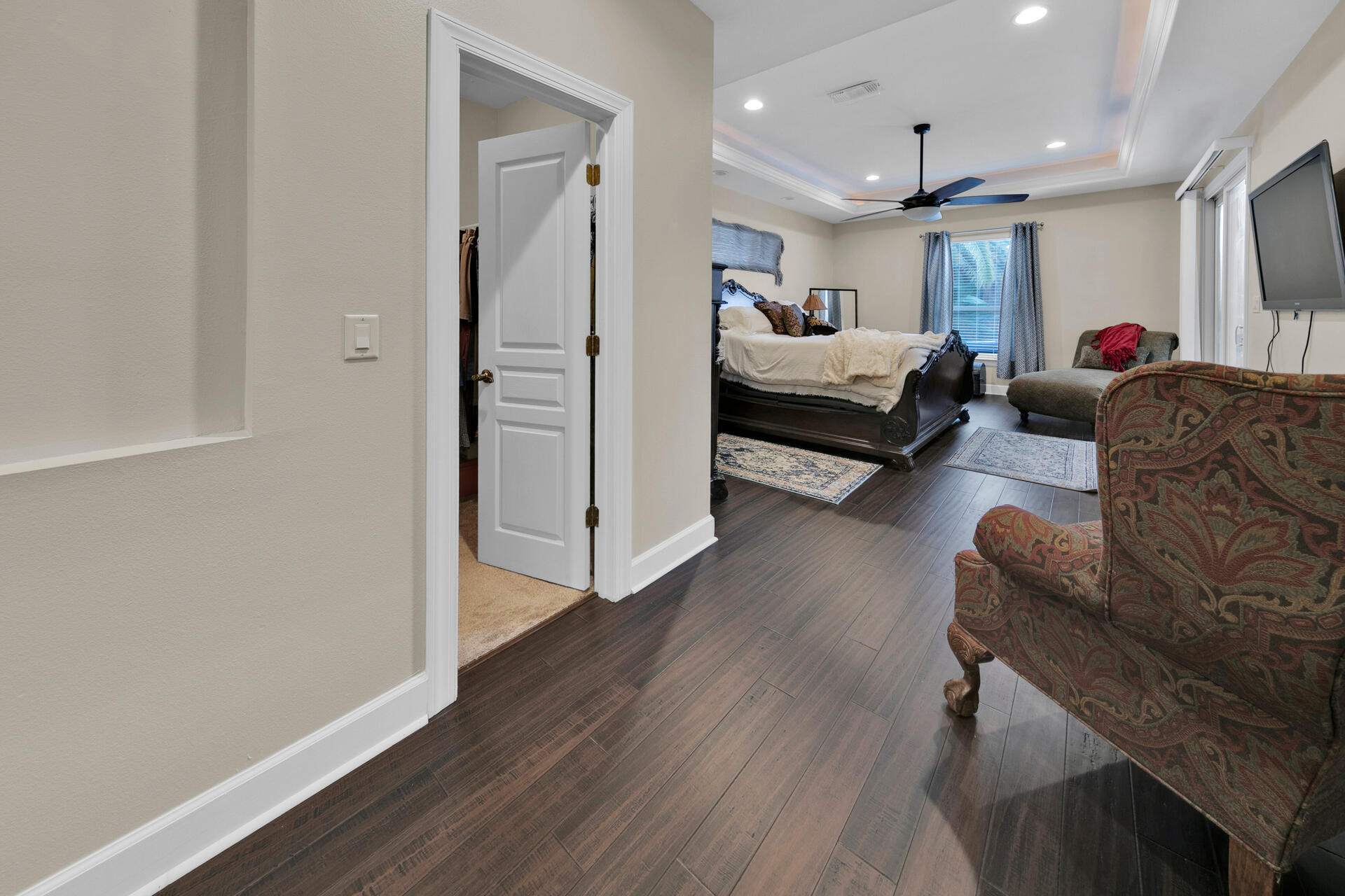 CHARDONNAY ESTATES - Residential