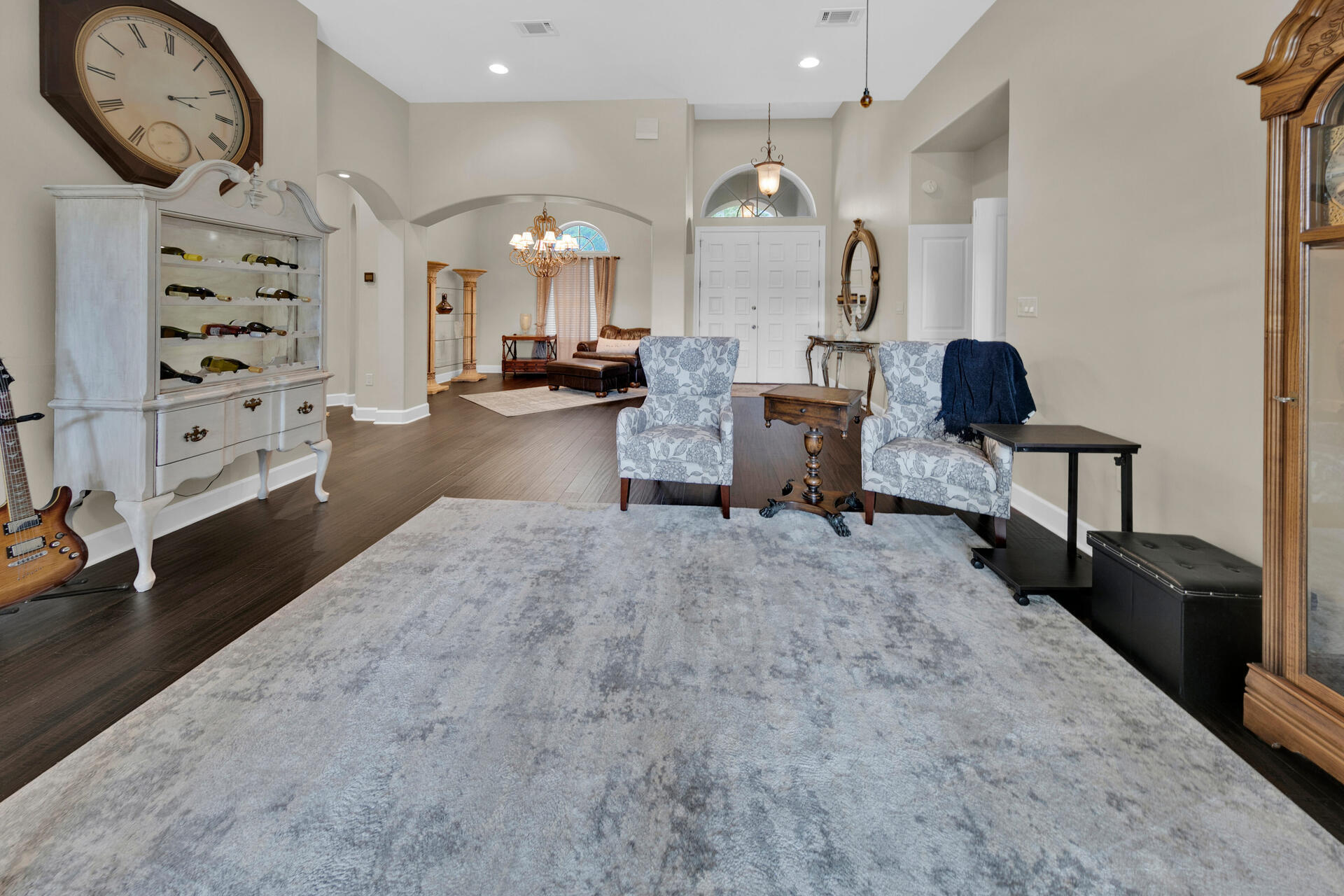 CHARDONNAY ESTATES - Residential