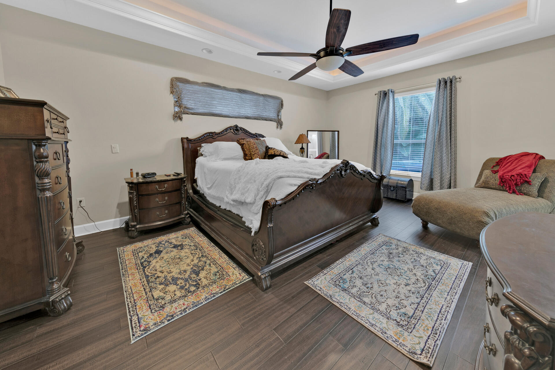 CHARDONNAY ESTATES - Residential