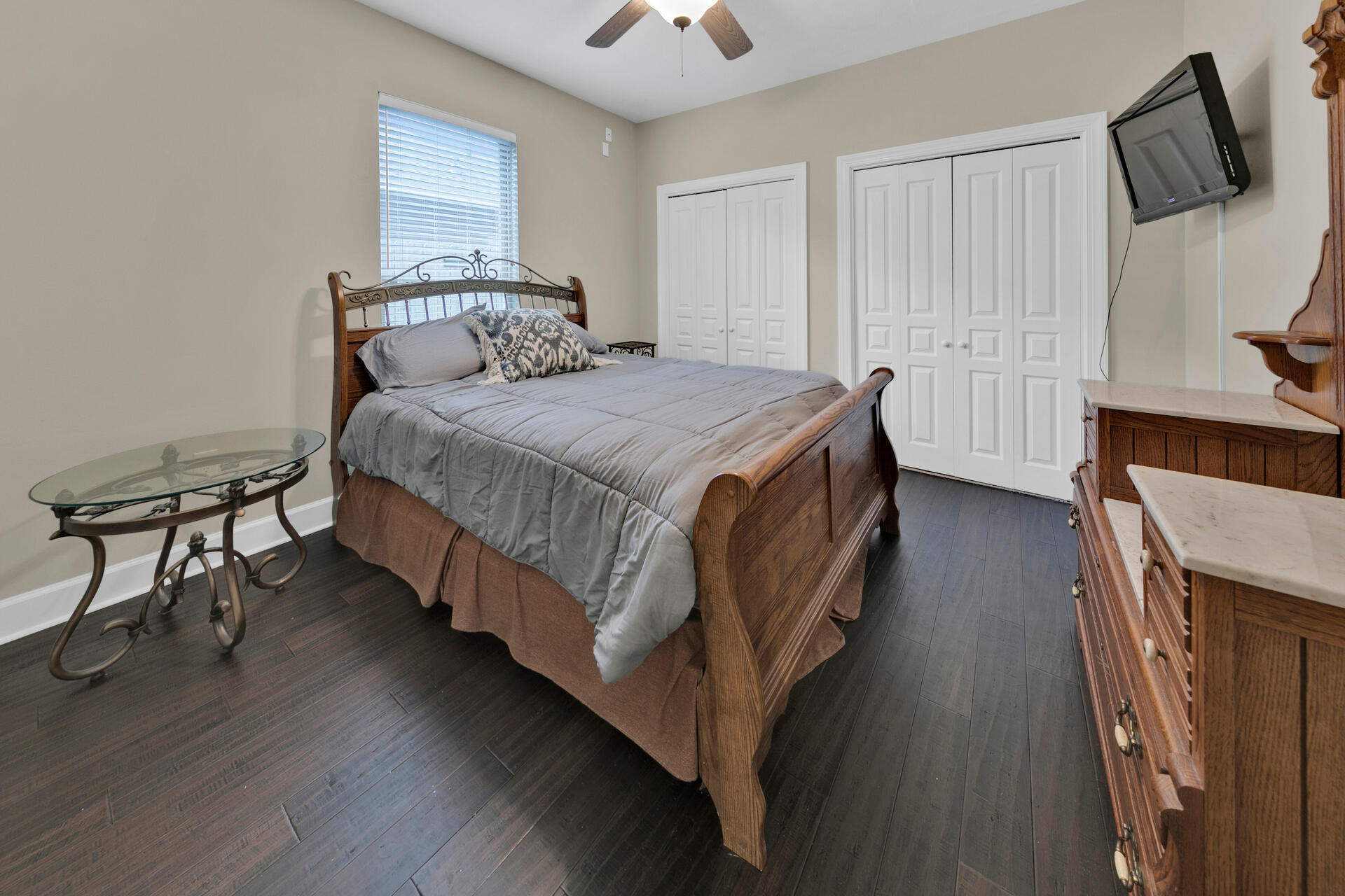 CHARDONNAY ESTATES - Residential