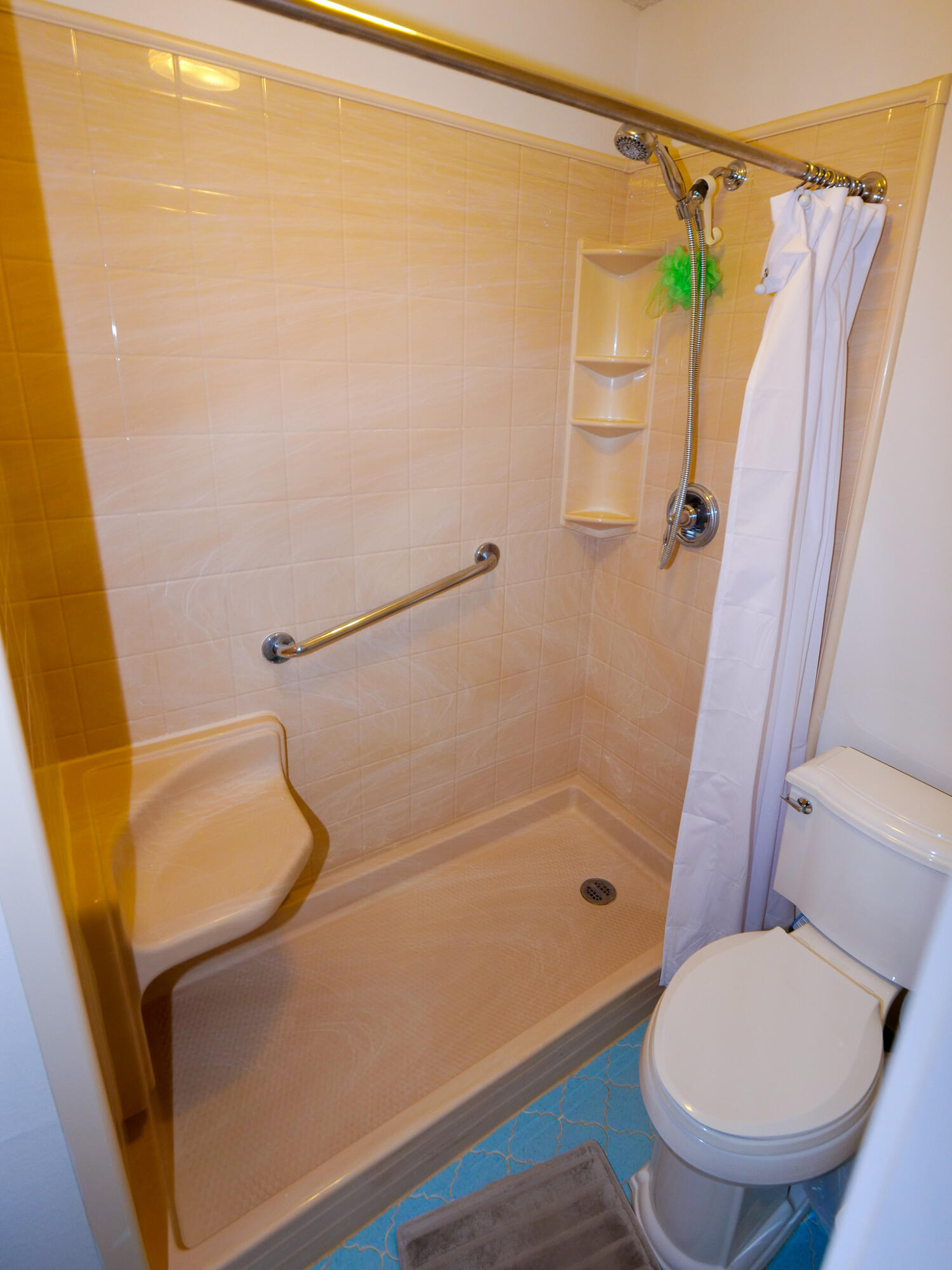 VALPARAISO PINECREST 6 - Residential