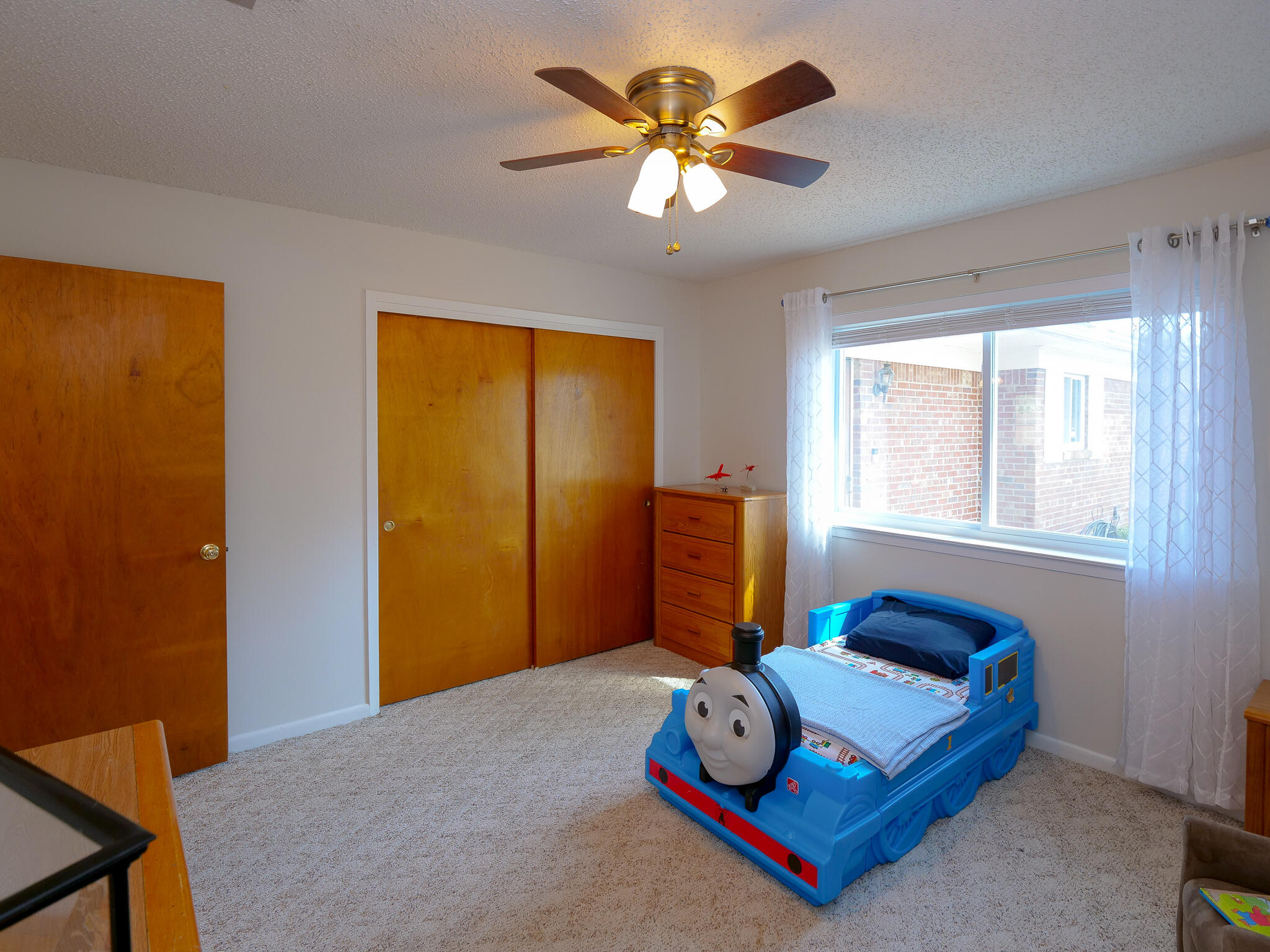 VALPARAISO PINECREST 6 - Residential