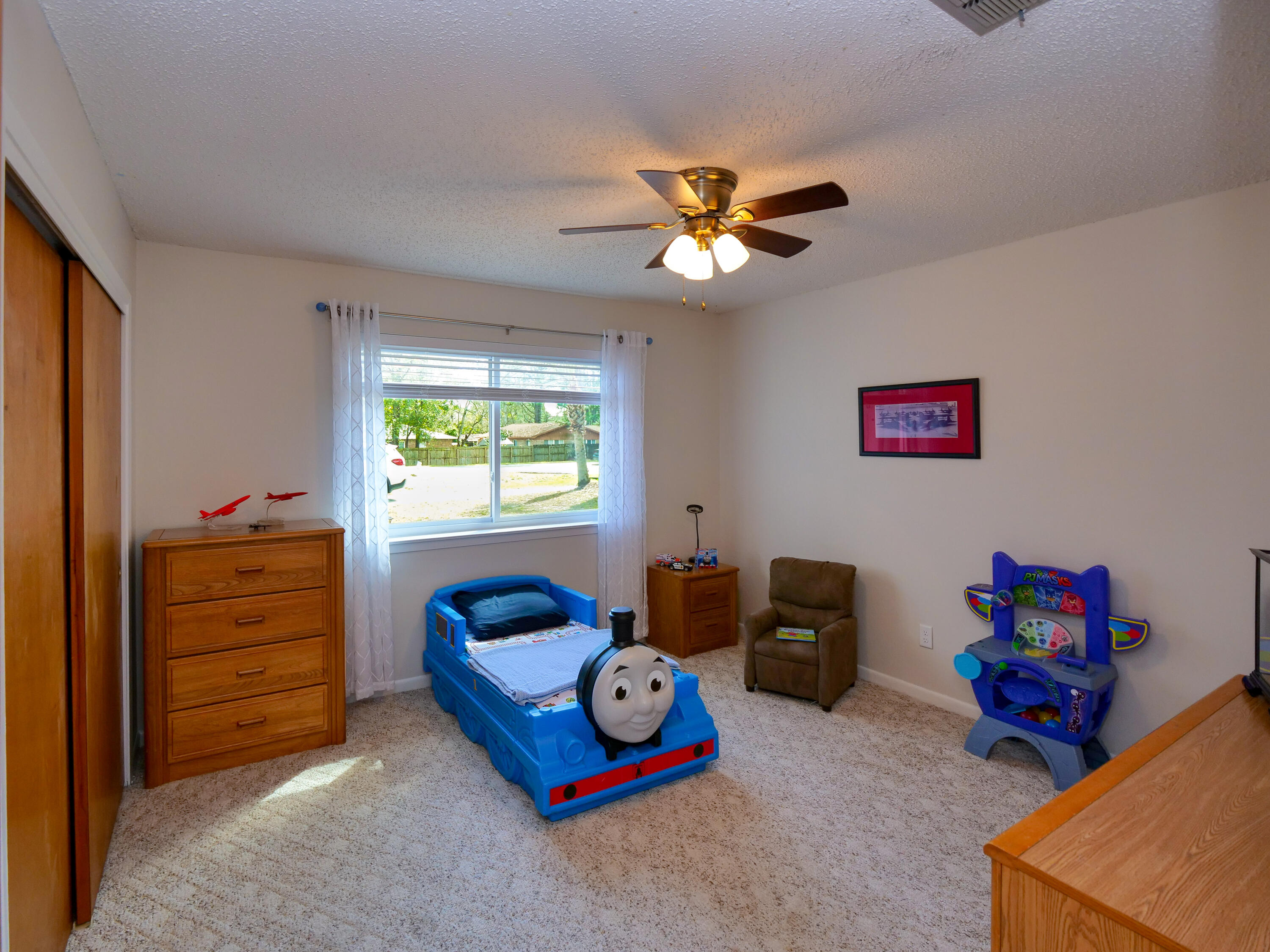 VALPARAISO PINECREST 6 - Residential