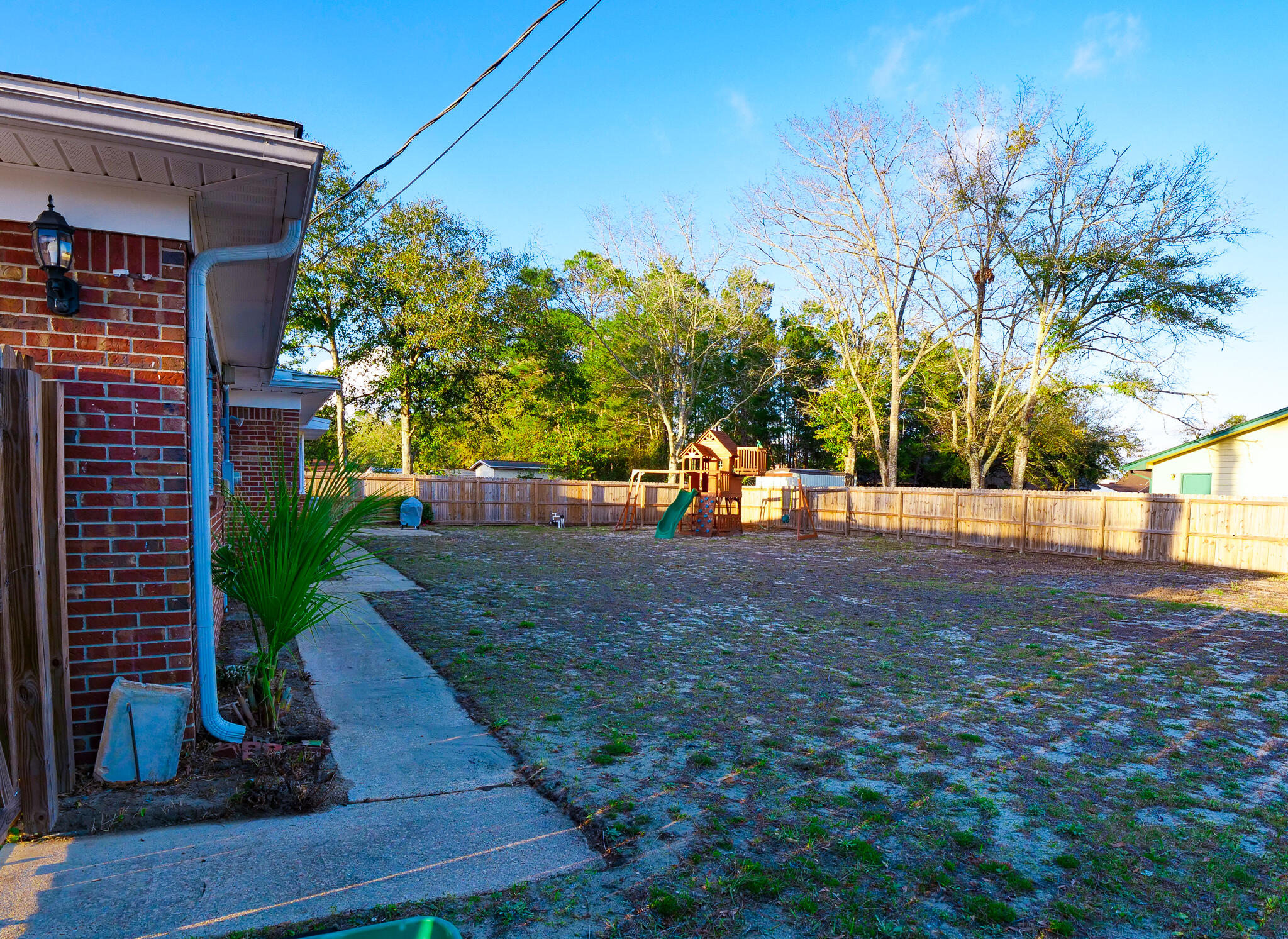 VALPARAISO PINECREST 6 - Residential