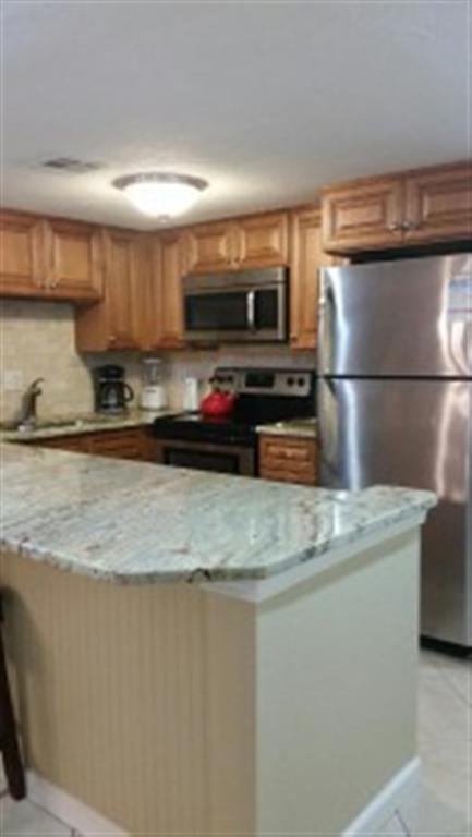 Holiday Surf and Racquet Club - Residential