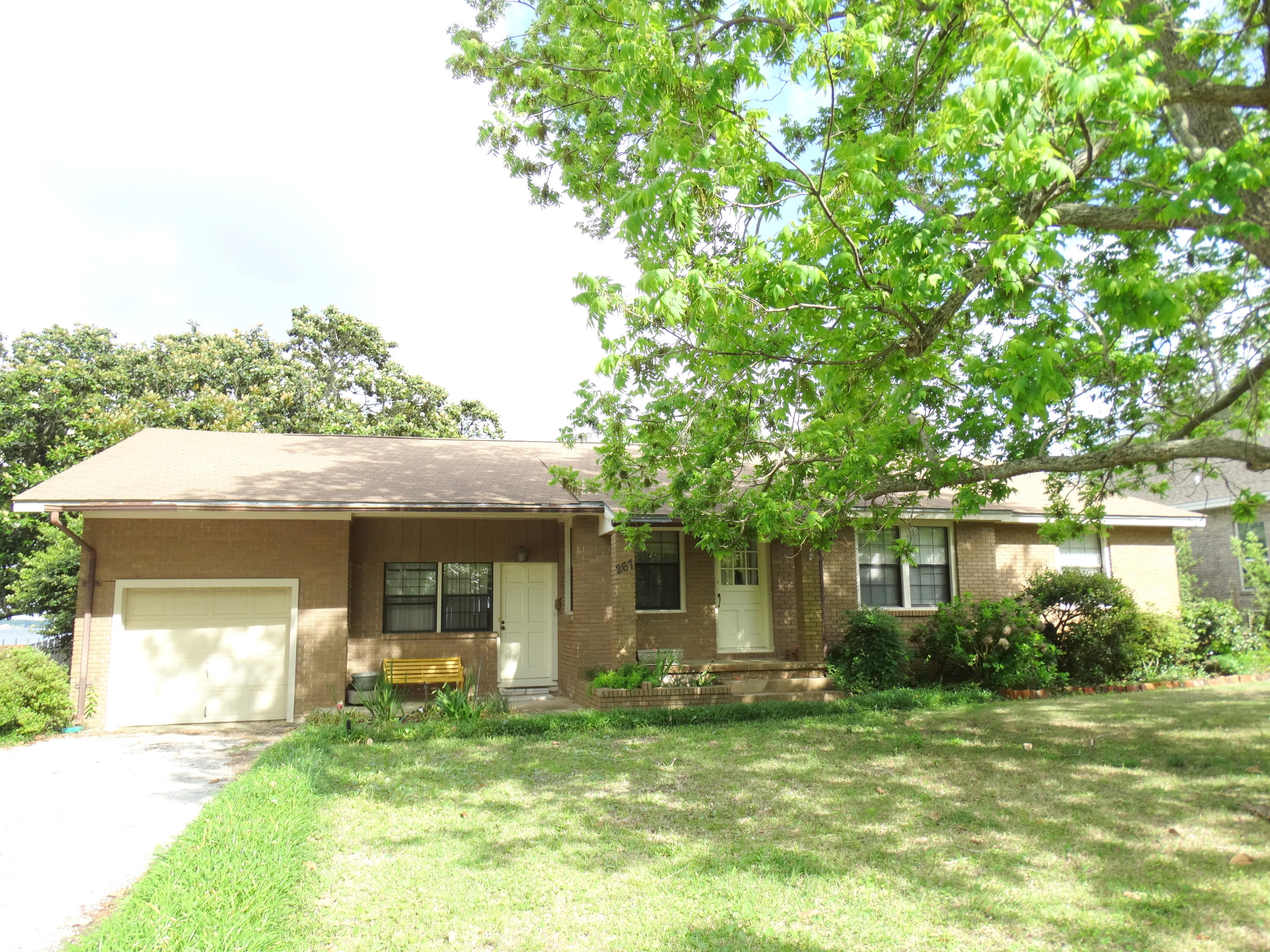 GARNIERS BEACH - Residential