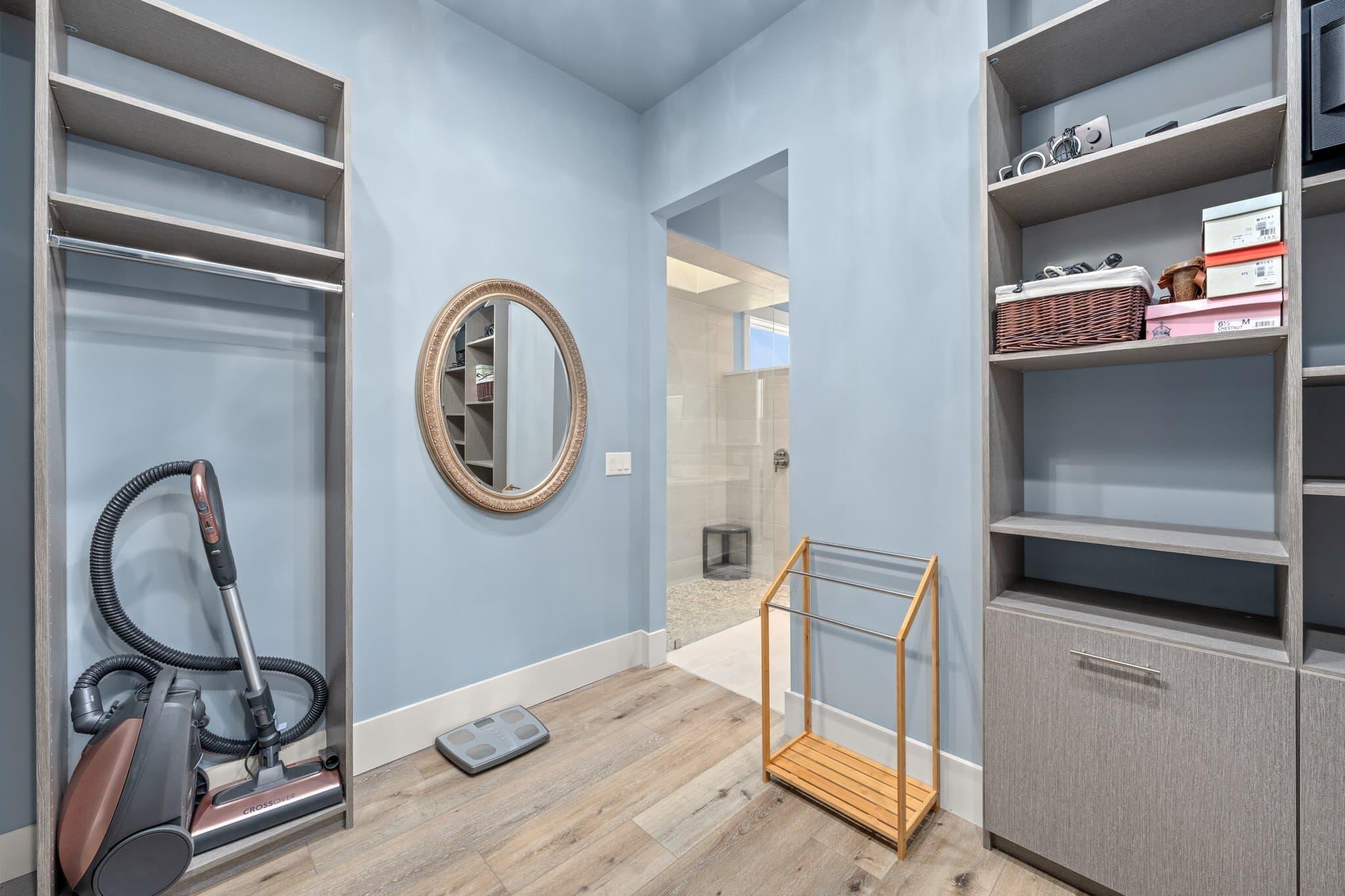 HOLIDAY BEACH UNIT 01 - Residential
