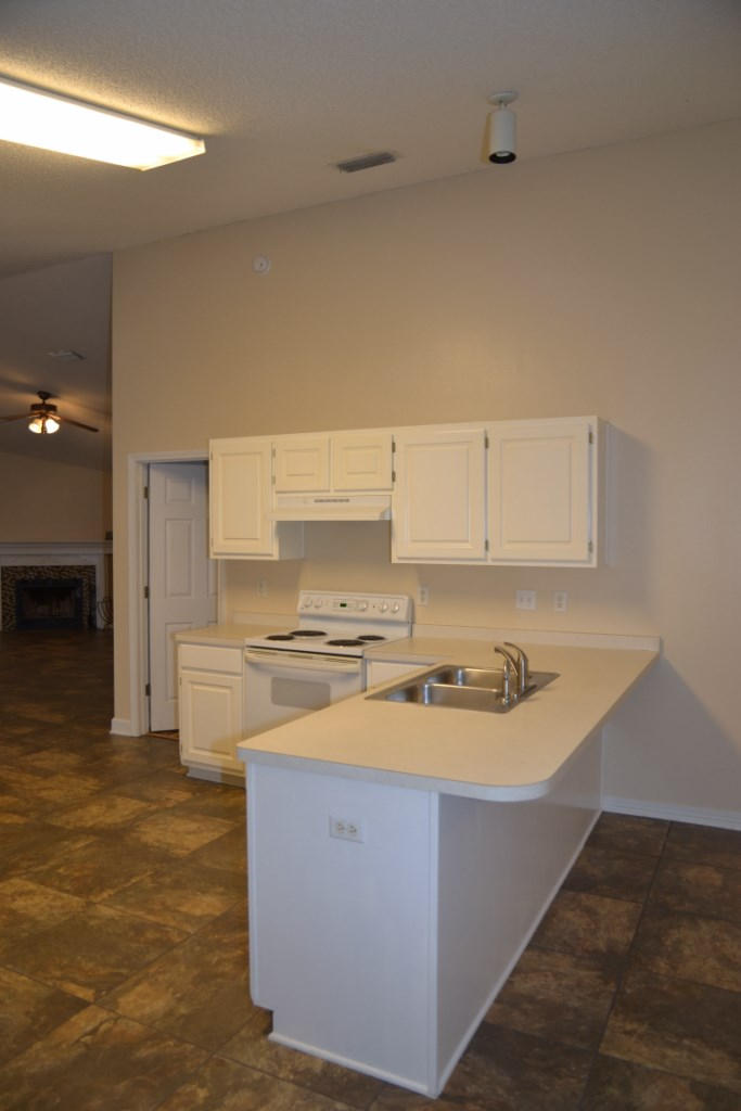 CORONADO VILLAGE PH 4 - Residential