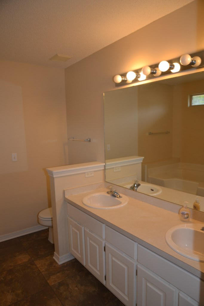 CORONADO VILLAGE PH 4 - Residential