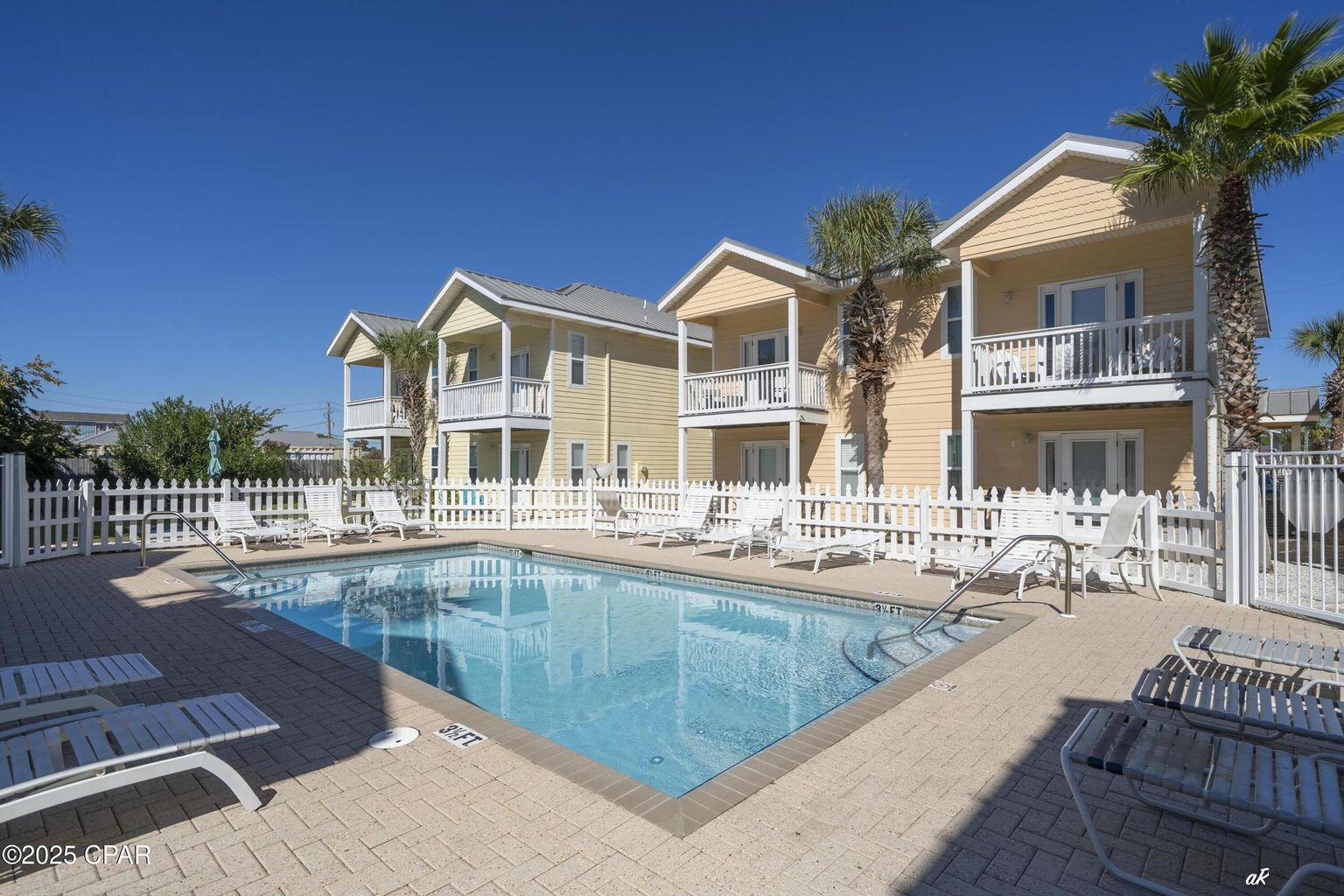 Sago Park Townhomes - Residential