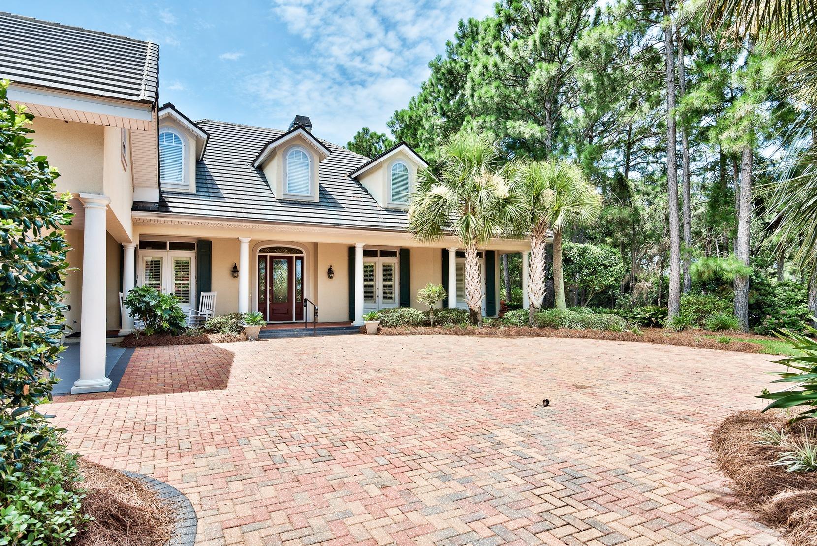 BAYTOWNE AVE EAST - Residential