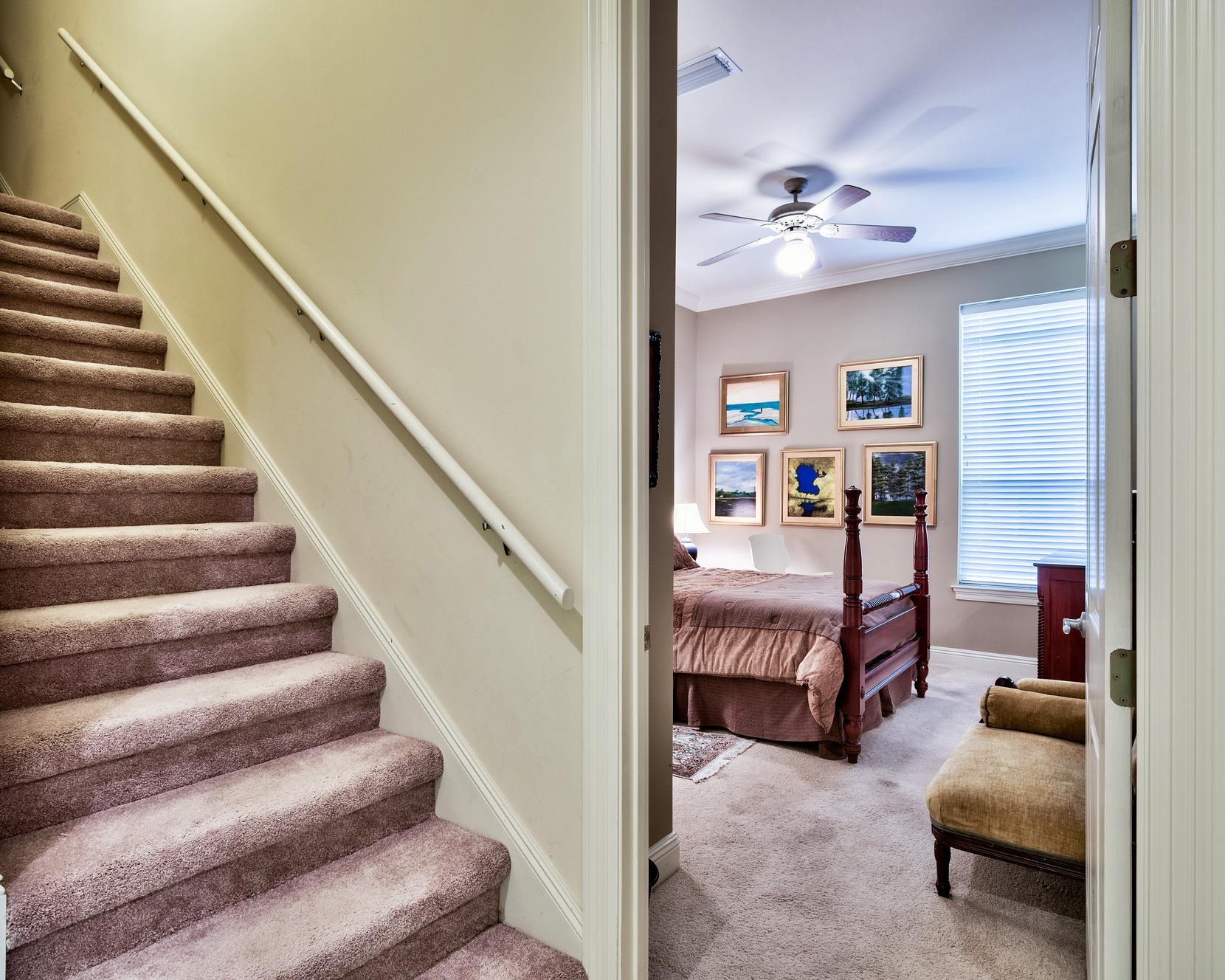 BAYTOWNE AVE EAST - Residential