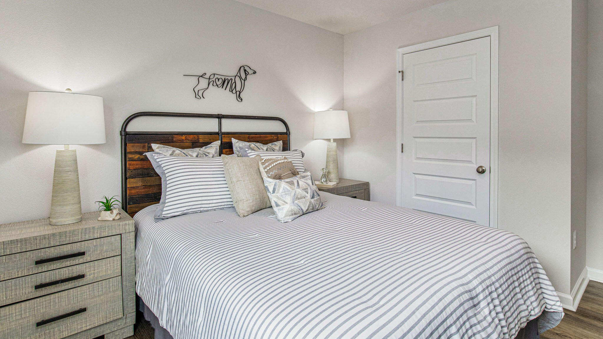 RIVERS COVE - Residential