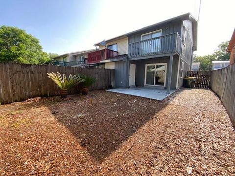 A home in Fort Walton Beach