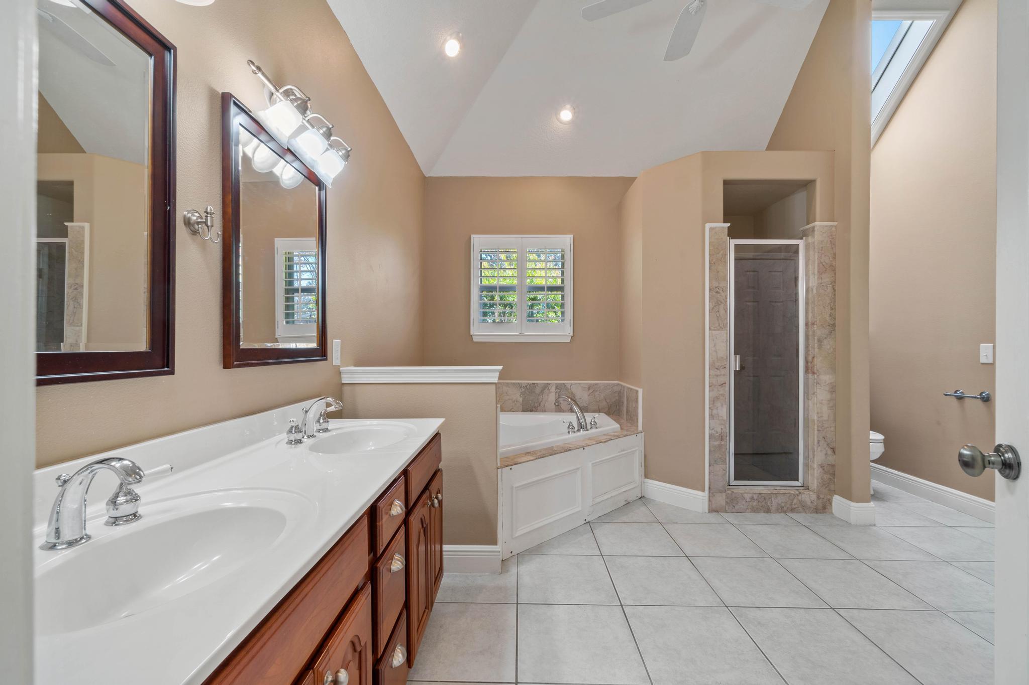 SAVANNAH PLANTATION - Residential