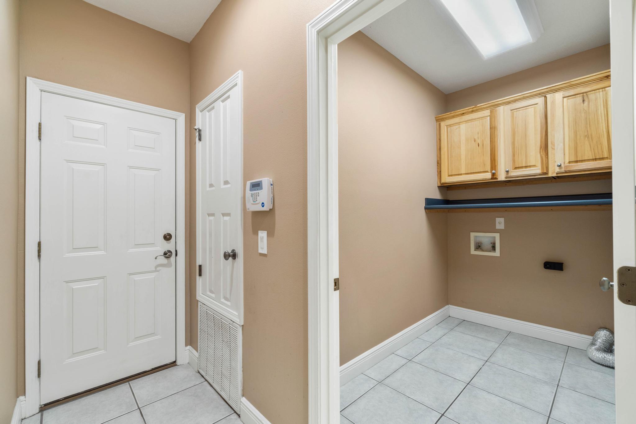 SAVANNAH PLANTATION - Residential