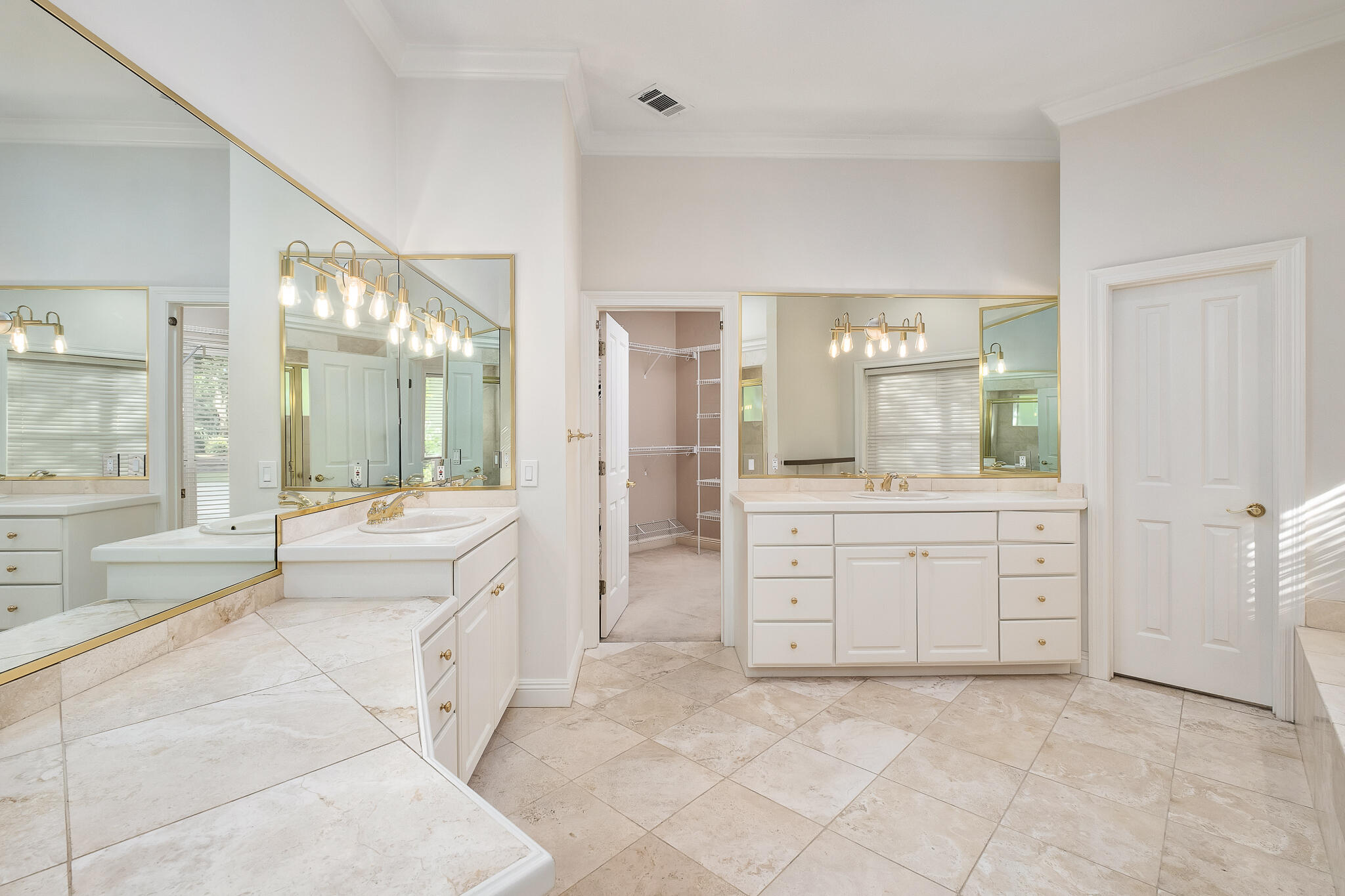 KELLY PLANTATION S/D - Residential