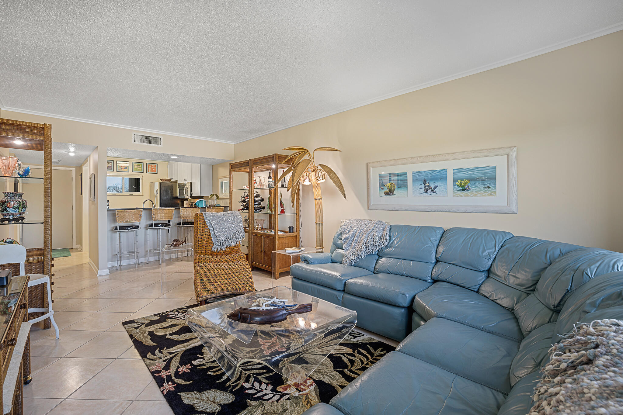 LEISURE 1 CONDO - Residential