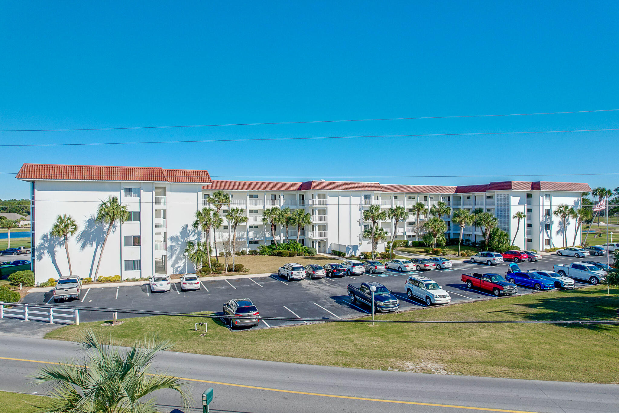 LEISURE 1 CONDO - Residential