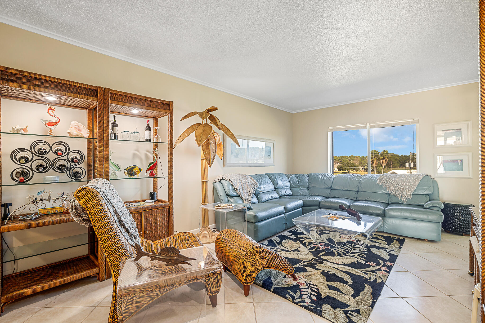 LEISURE 1 CONDO - Residential