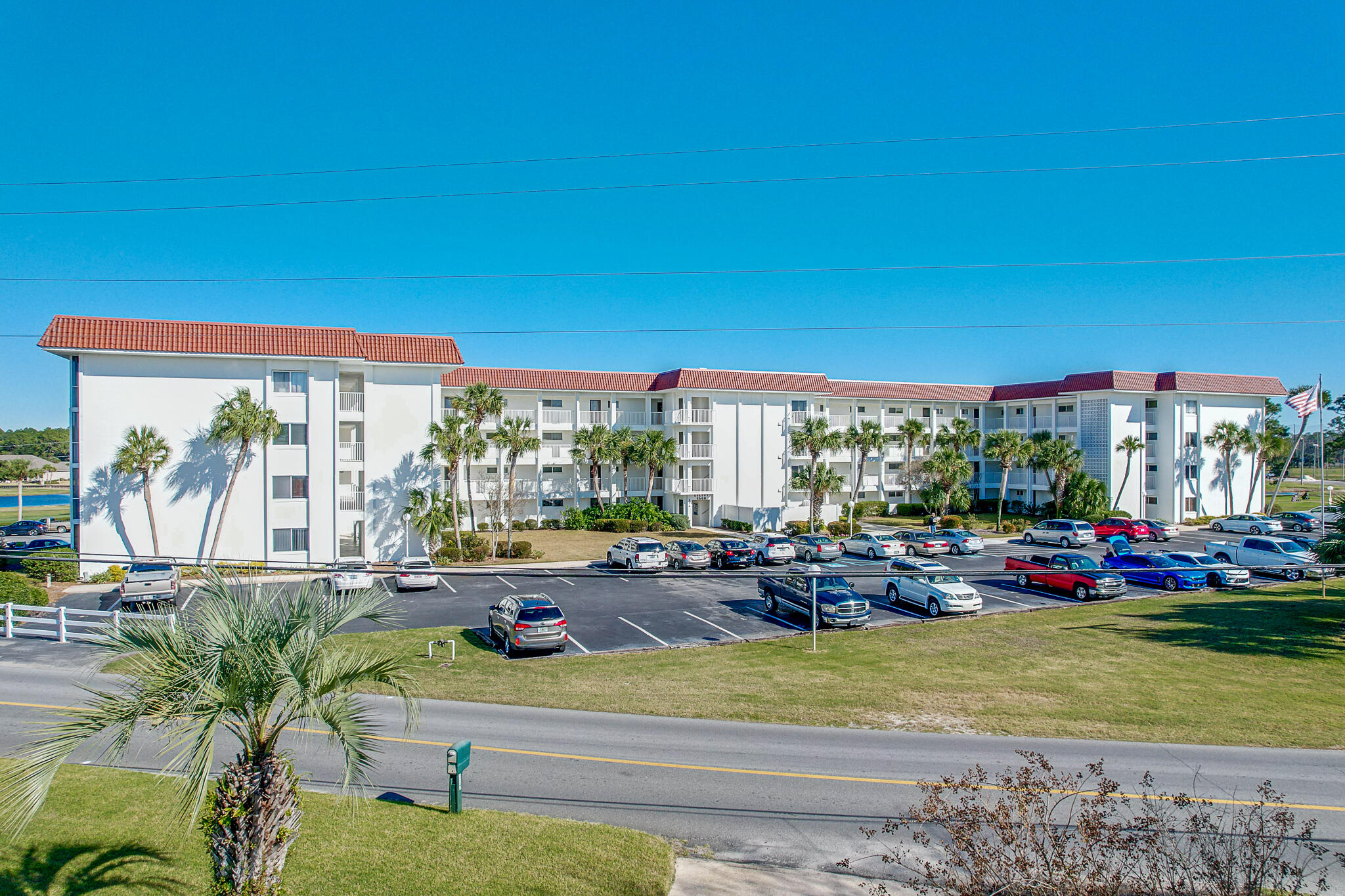 LEISURE 1 CONDO - Residential