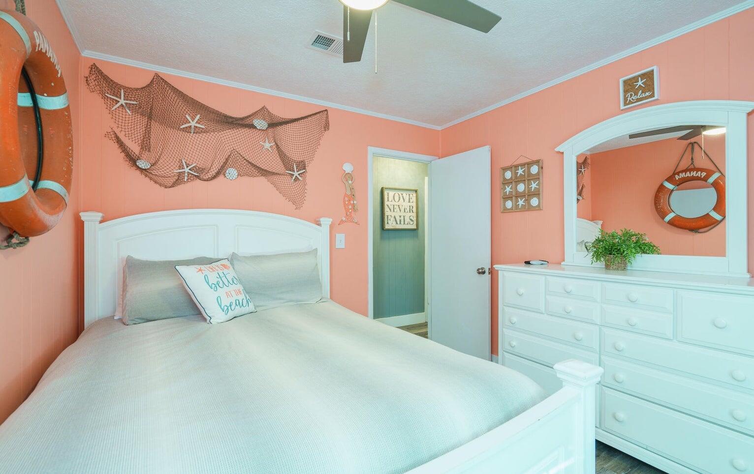 HOLIDAY BEACH - Residential