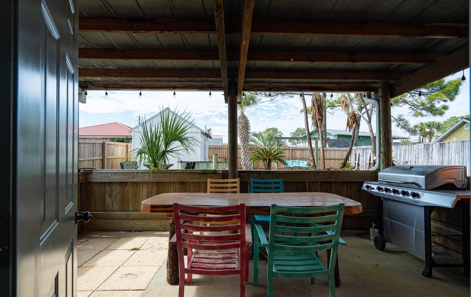 HOLIDAY BEACH - Residential