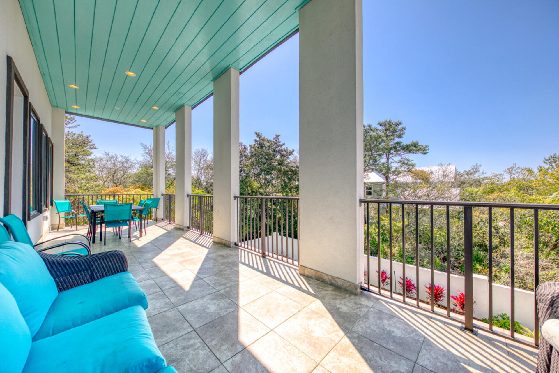 FRANGISTA BEACH 2ND ADDN - Residential