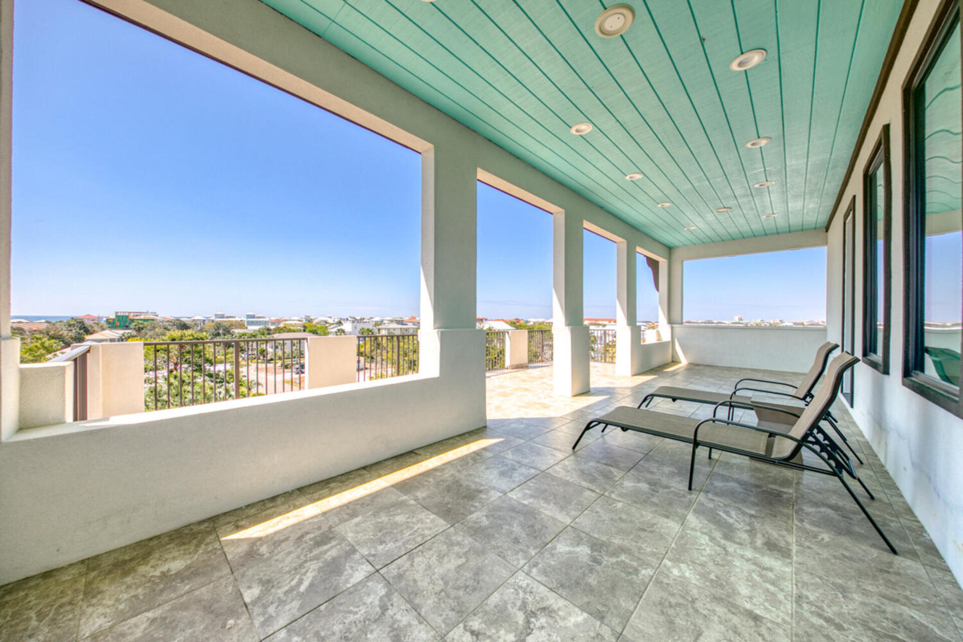 FRANGISTA BEACH 2ND ADDN - Residential